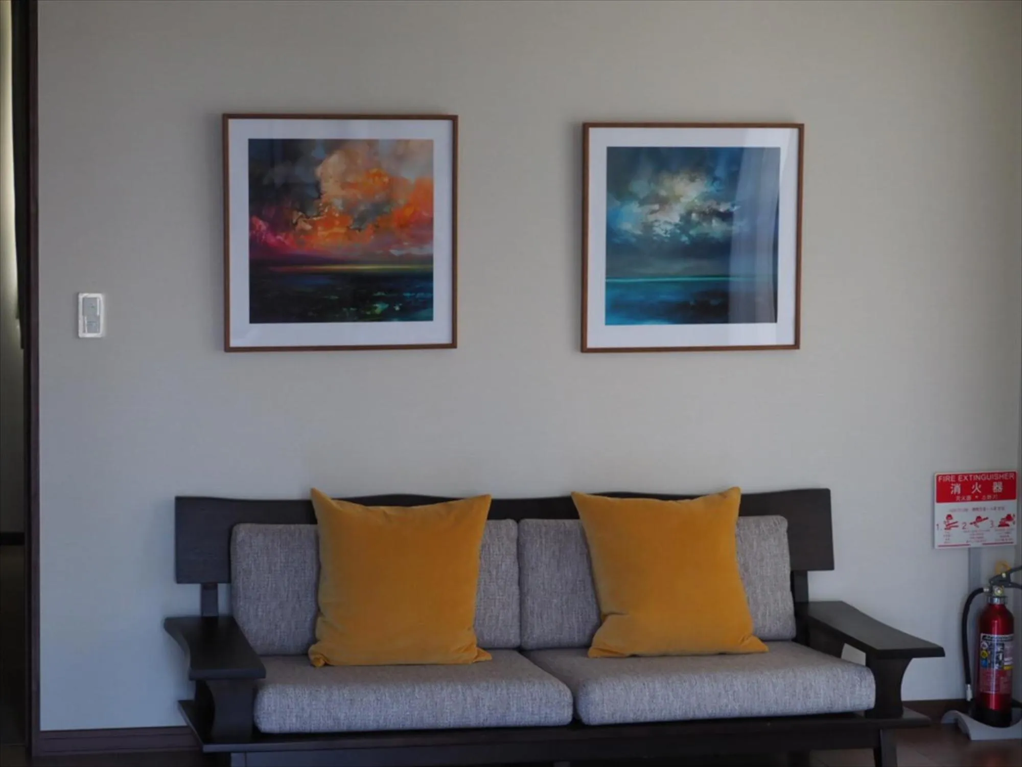 Living room in Jadan House