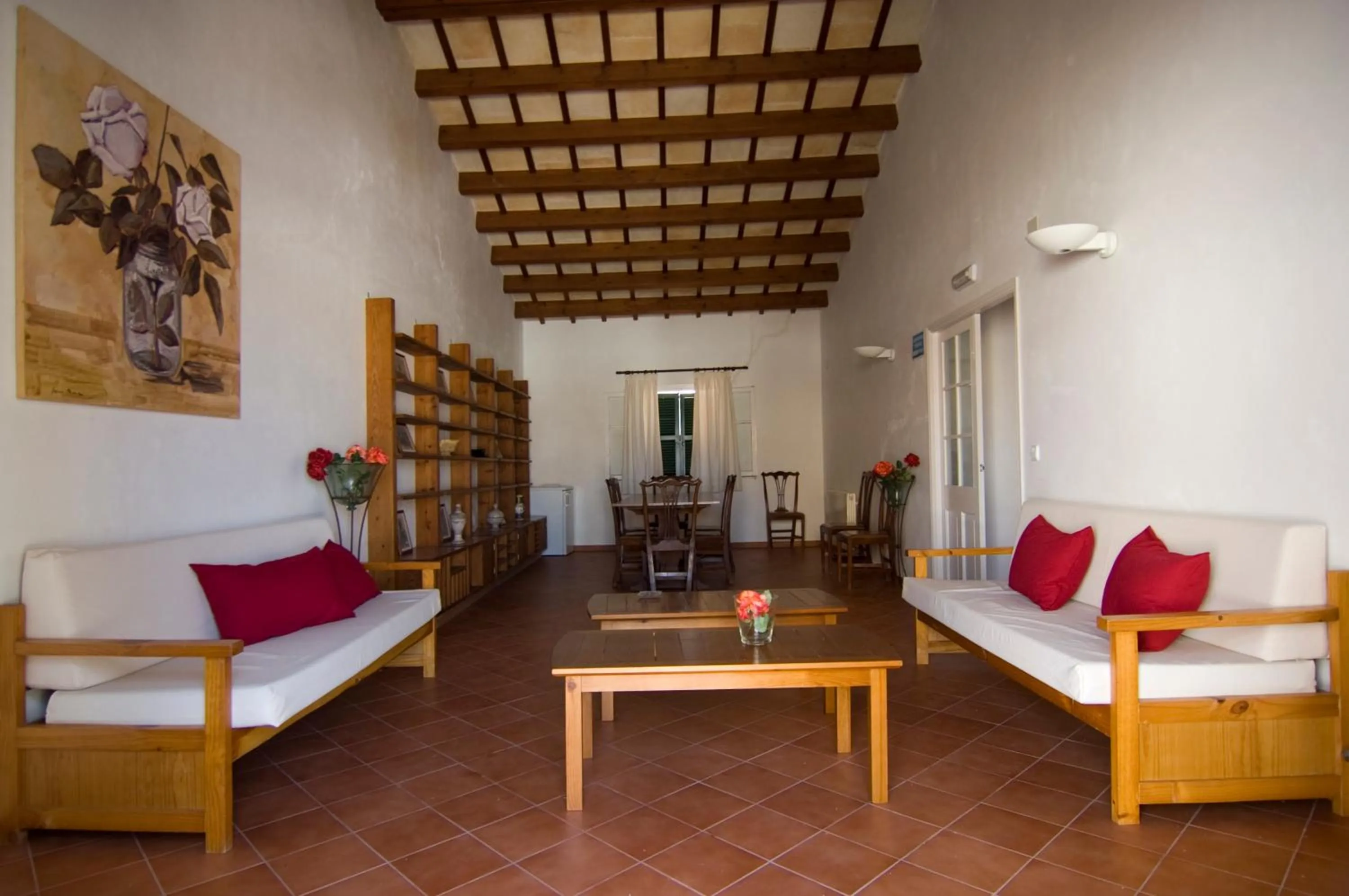 Communal lounge/ TV room in Grupoandria El Claustre de Ciutadella - HOSPEDERIA