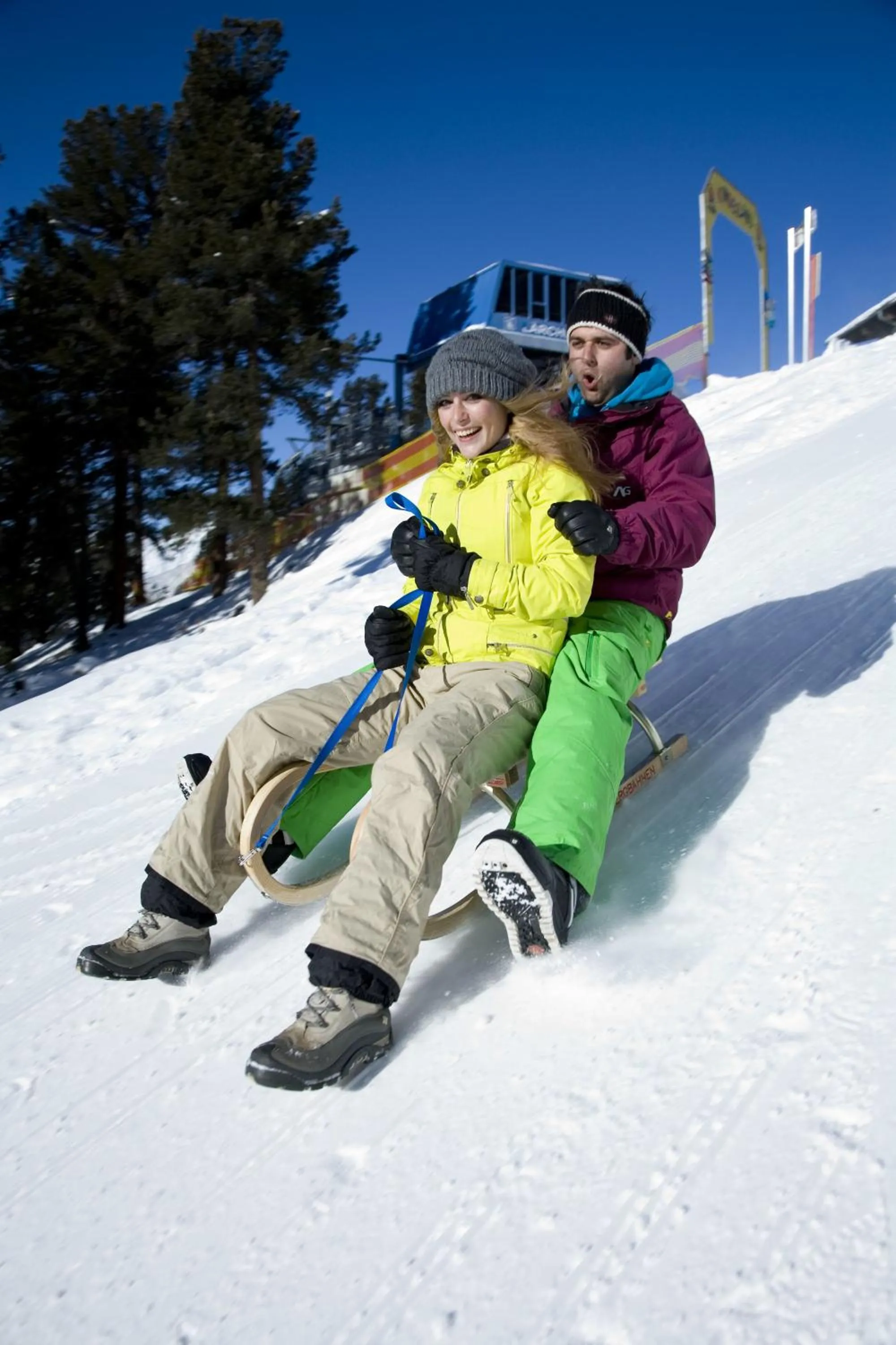 Skiing in Hotel Tia Smart Natur