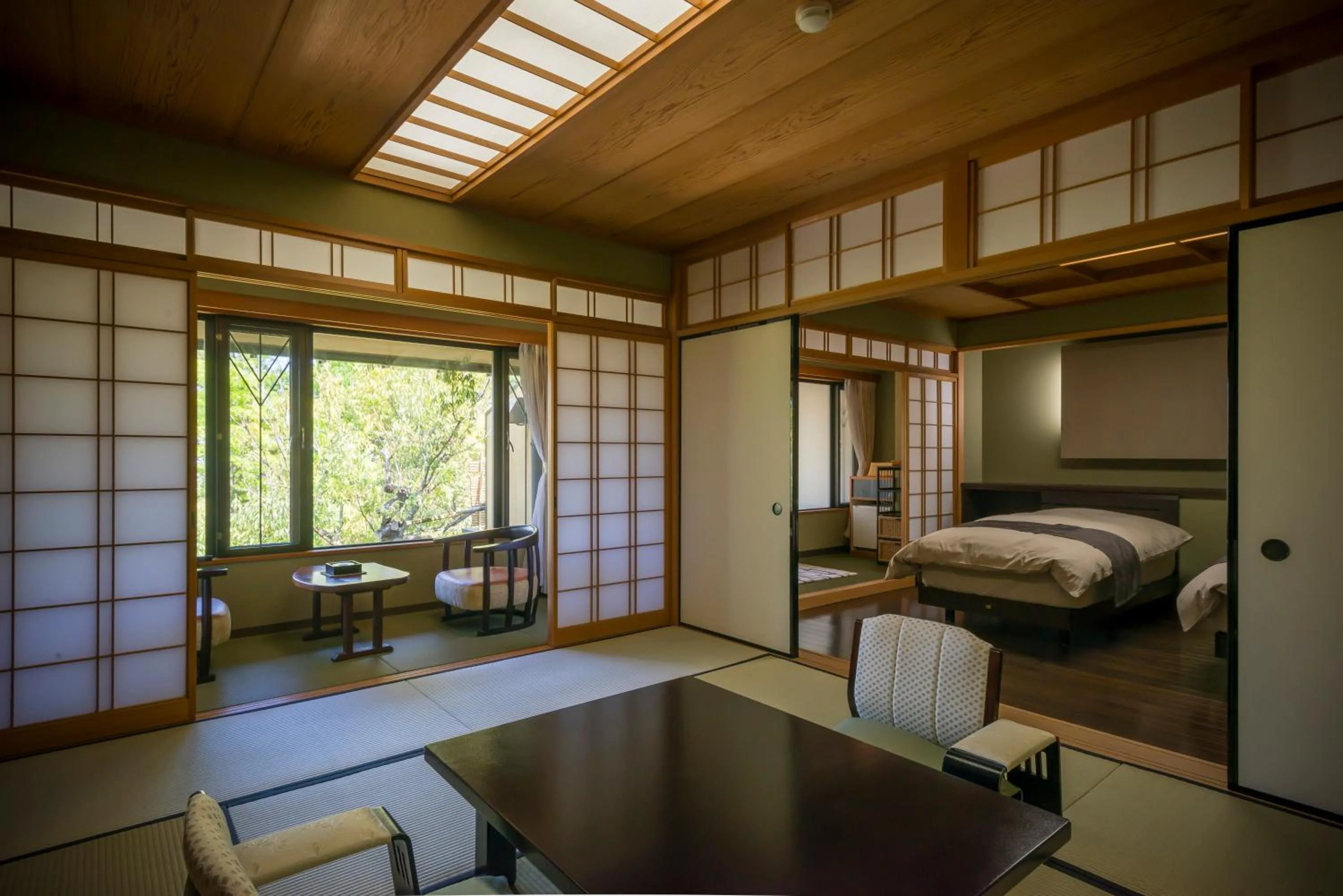 Bed in Ryotei Manyou
