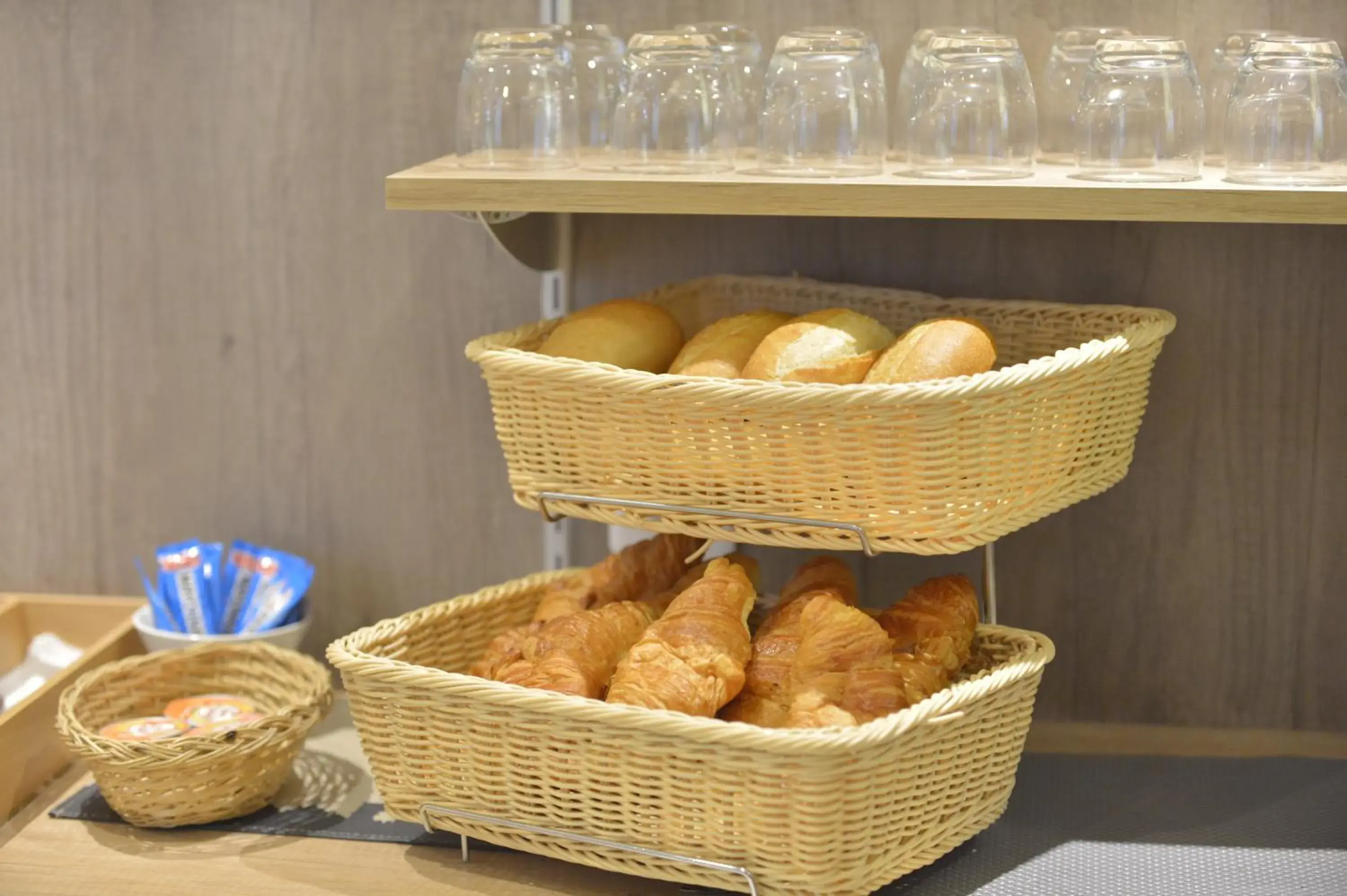 Food in Hotel du Chemin Vert Food in Hotel du Chemin Vert