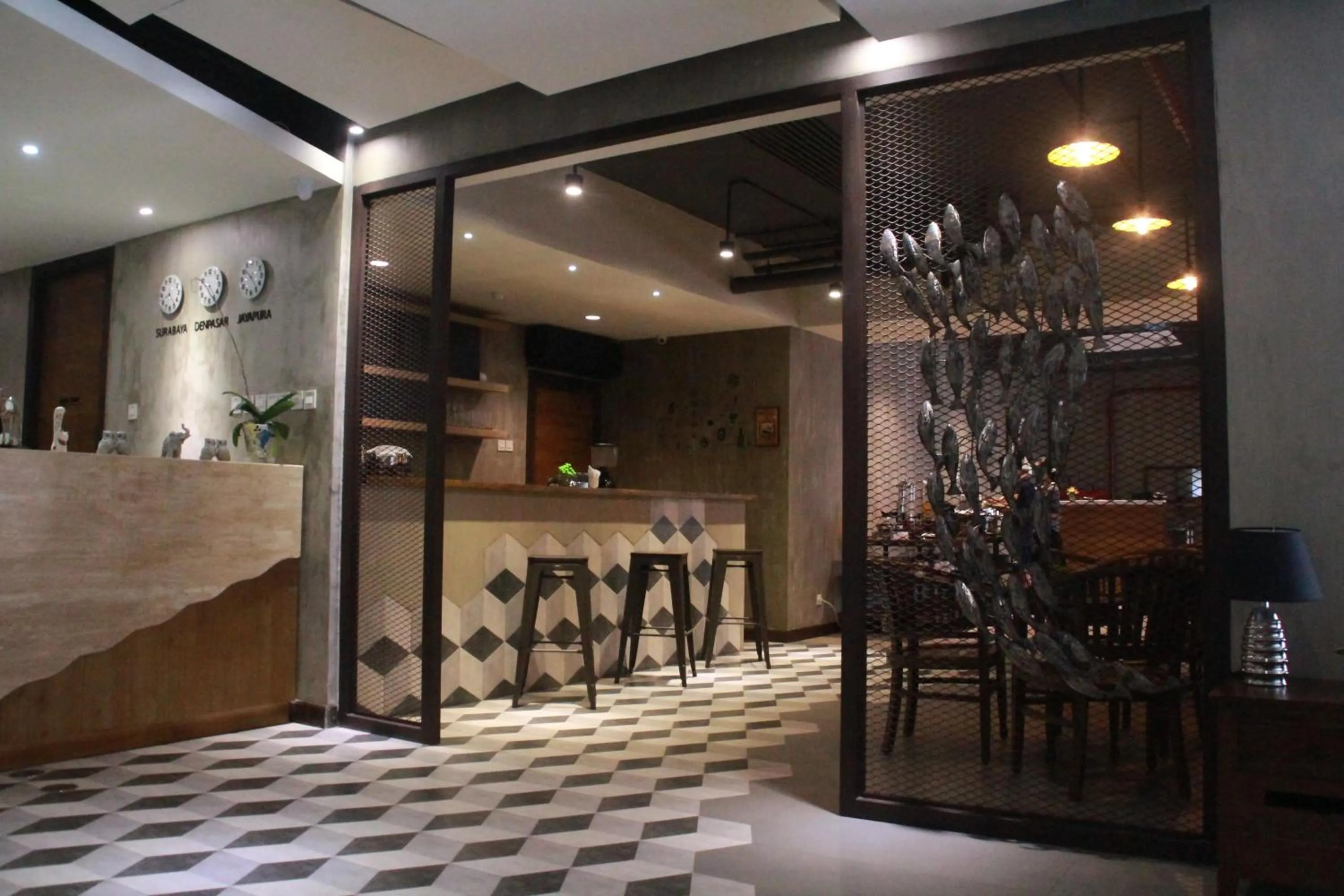 Staff in Nite & Day Surabaya - Kedungdoro