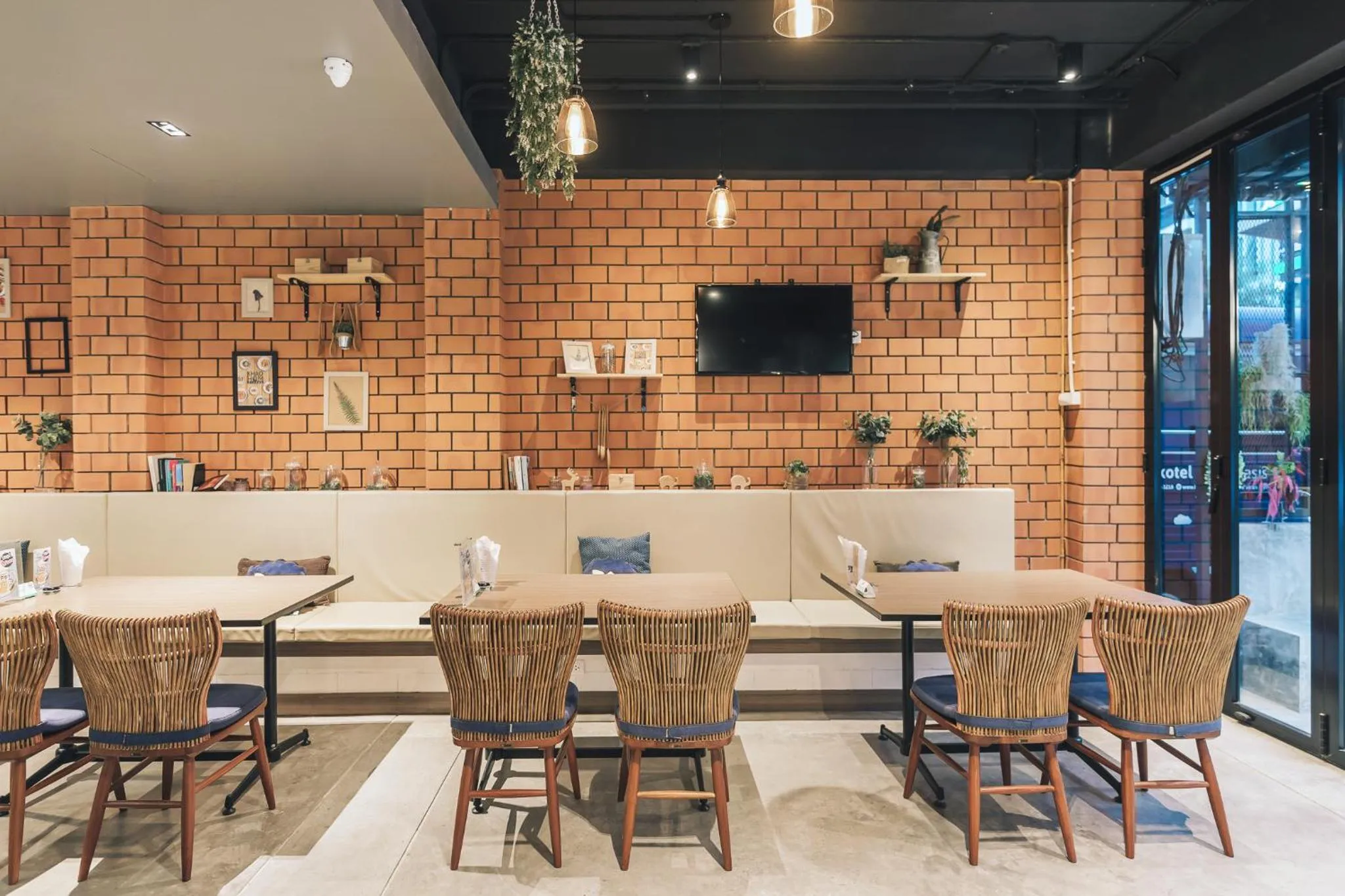 Restaurant/places to eat in Kokotel Krabi Oasis