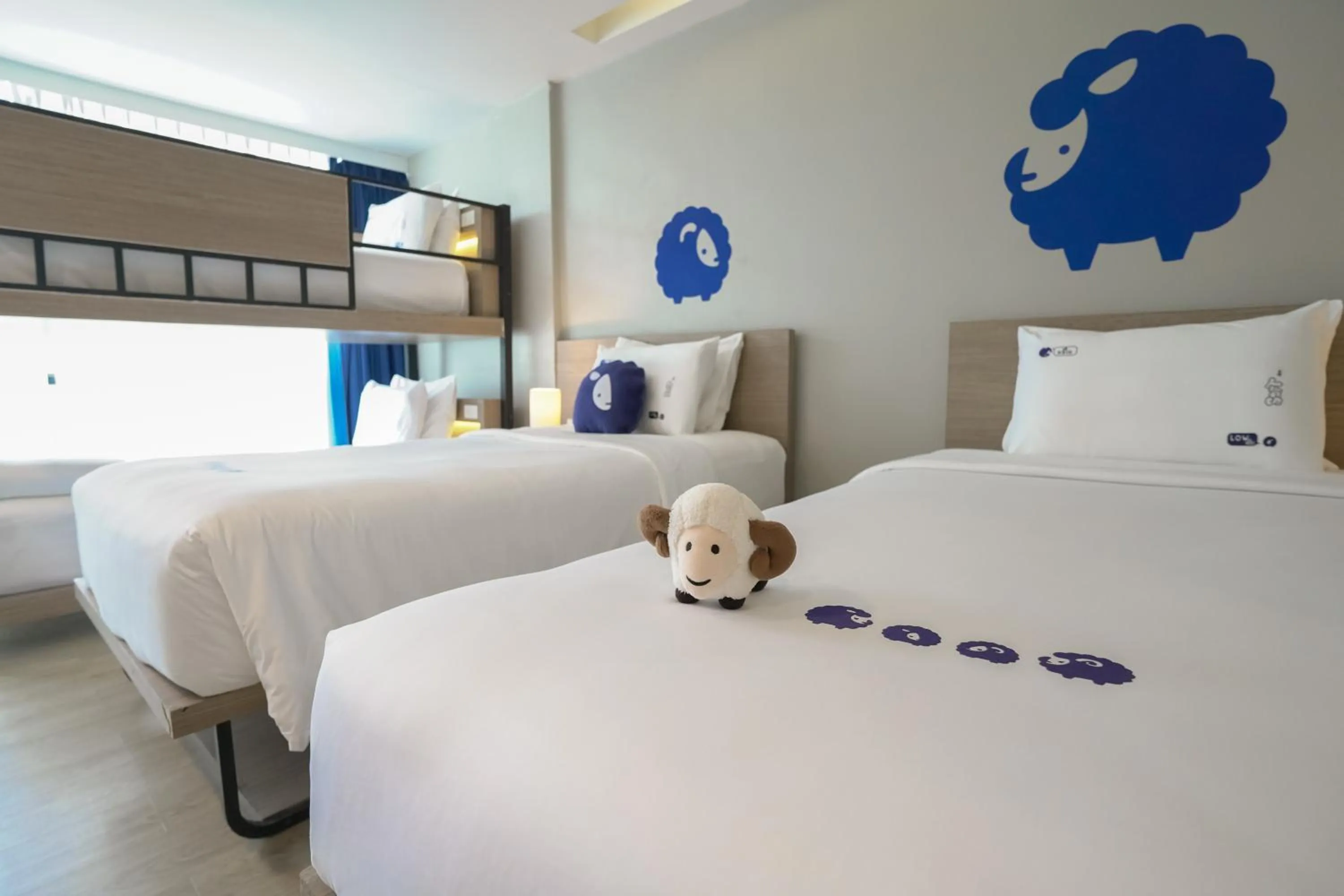 Bed in Kokotel Krabi Oasis