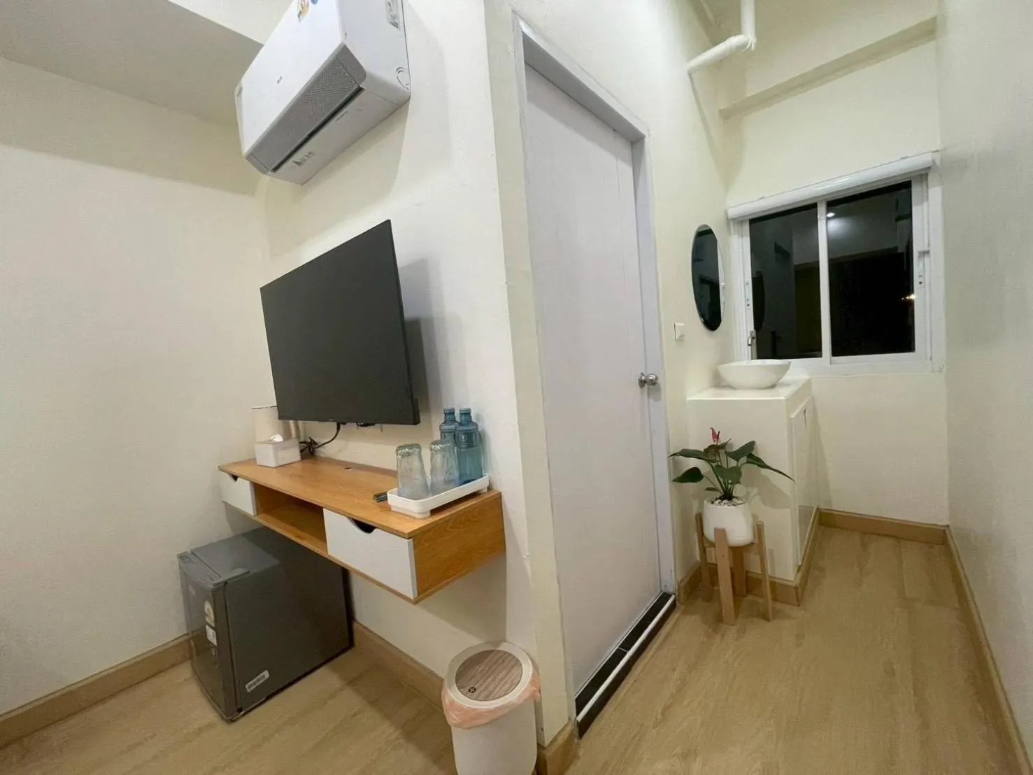 Area and facilities in Shade House - Phuket Downtown