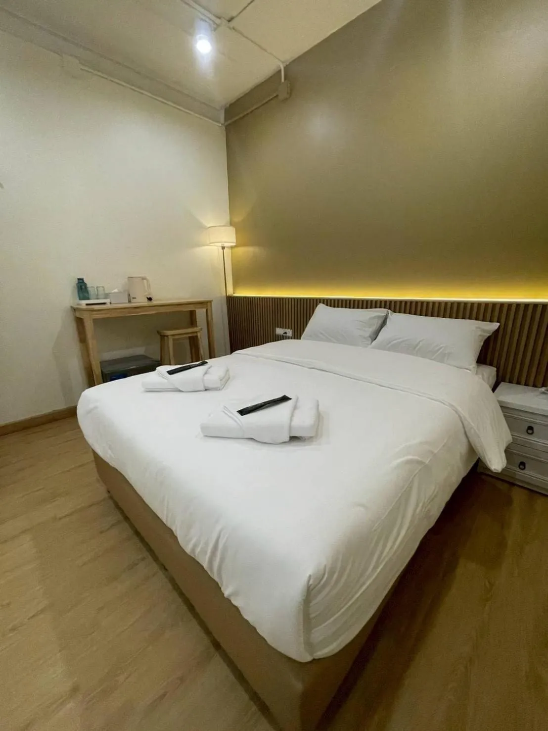 Bed in Shade House - Phuket Downtown