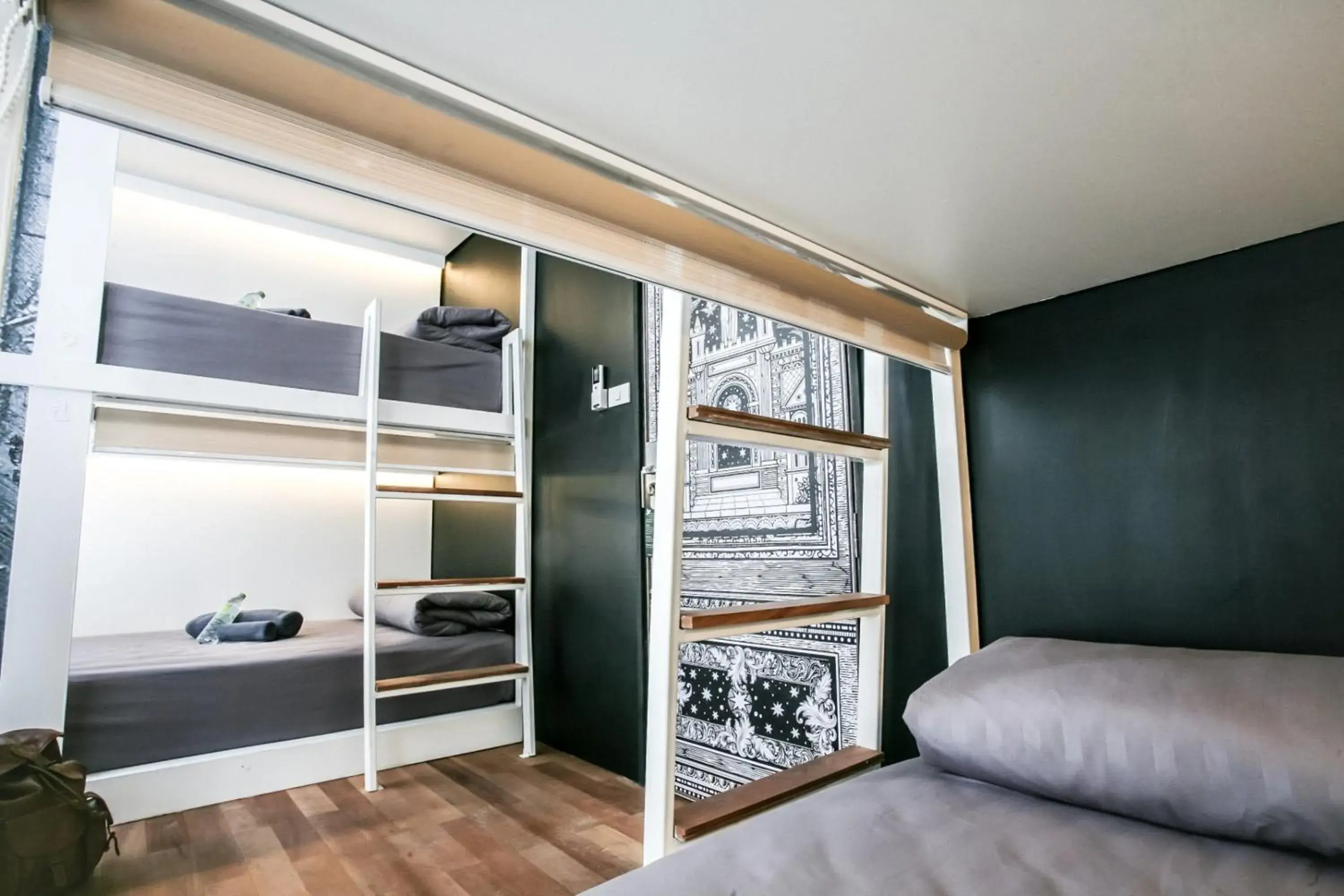 Bed in Shade House - Phuket Downtown Bed in Shade House - Phuket Downtown