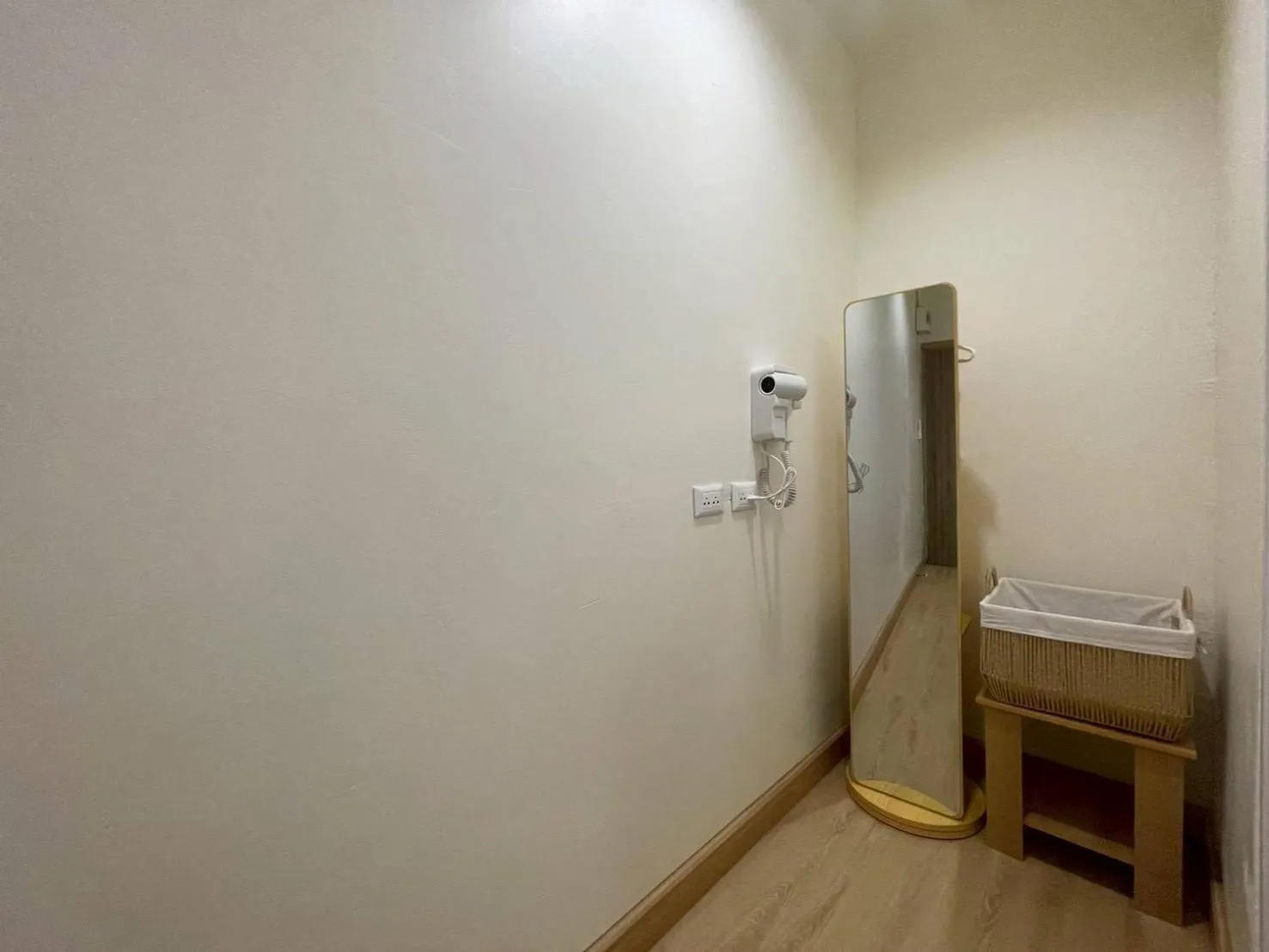 Area and facilities in Shade House - Phuket Downtown