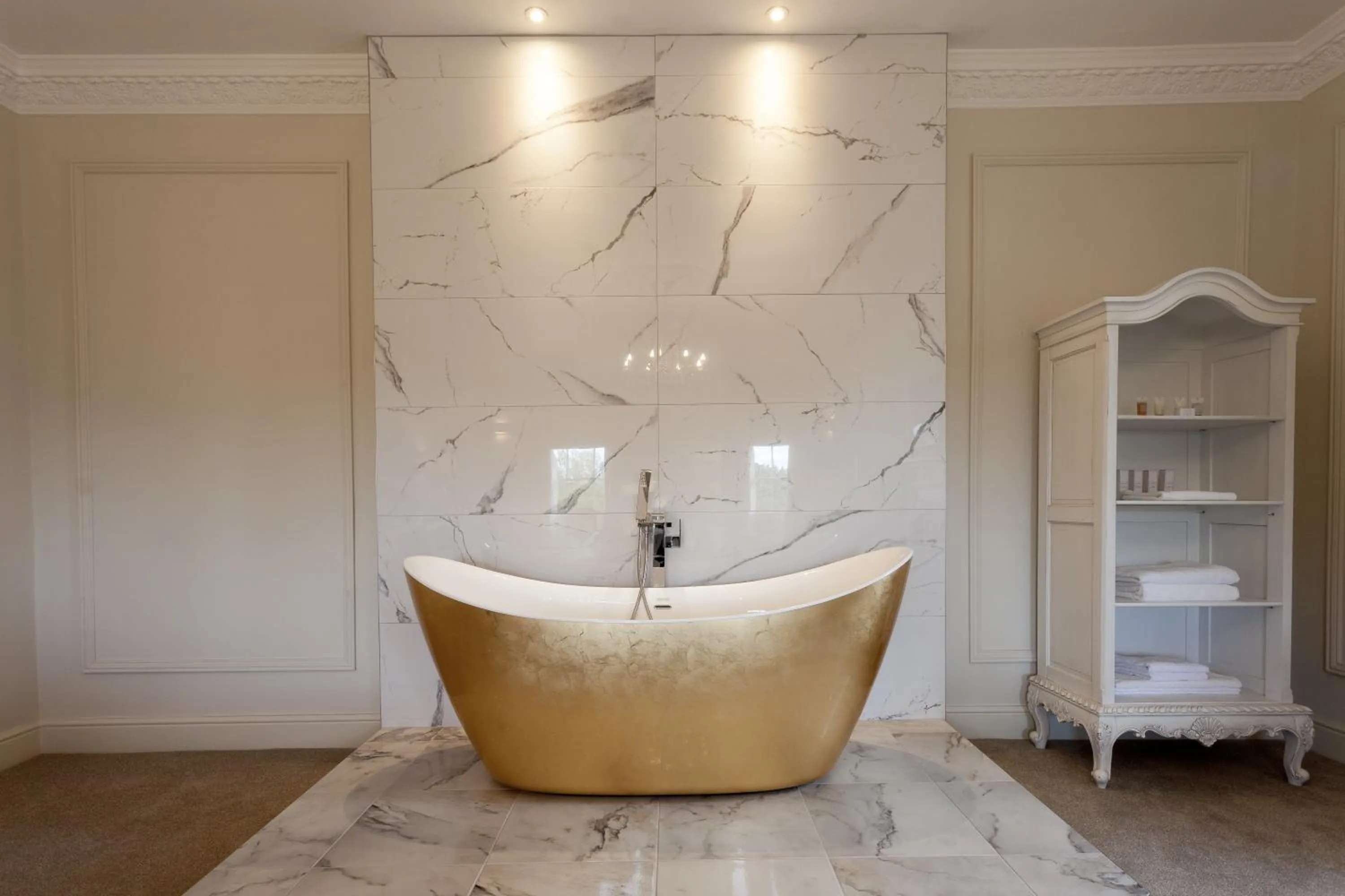 Bathroom in Winstanley House