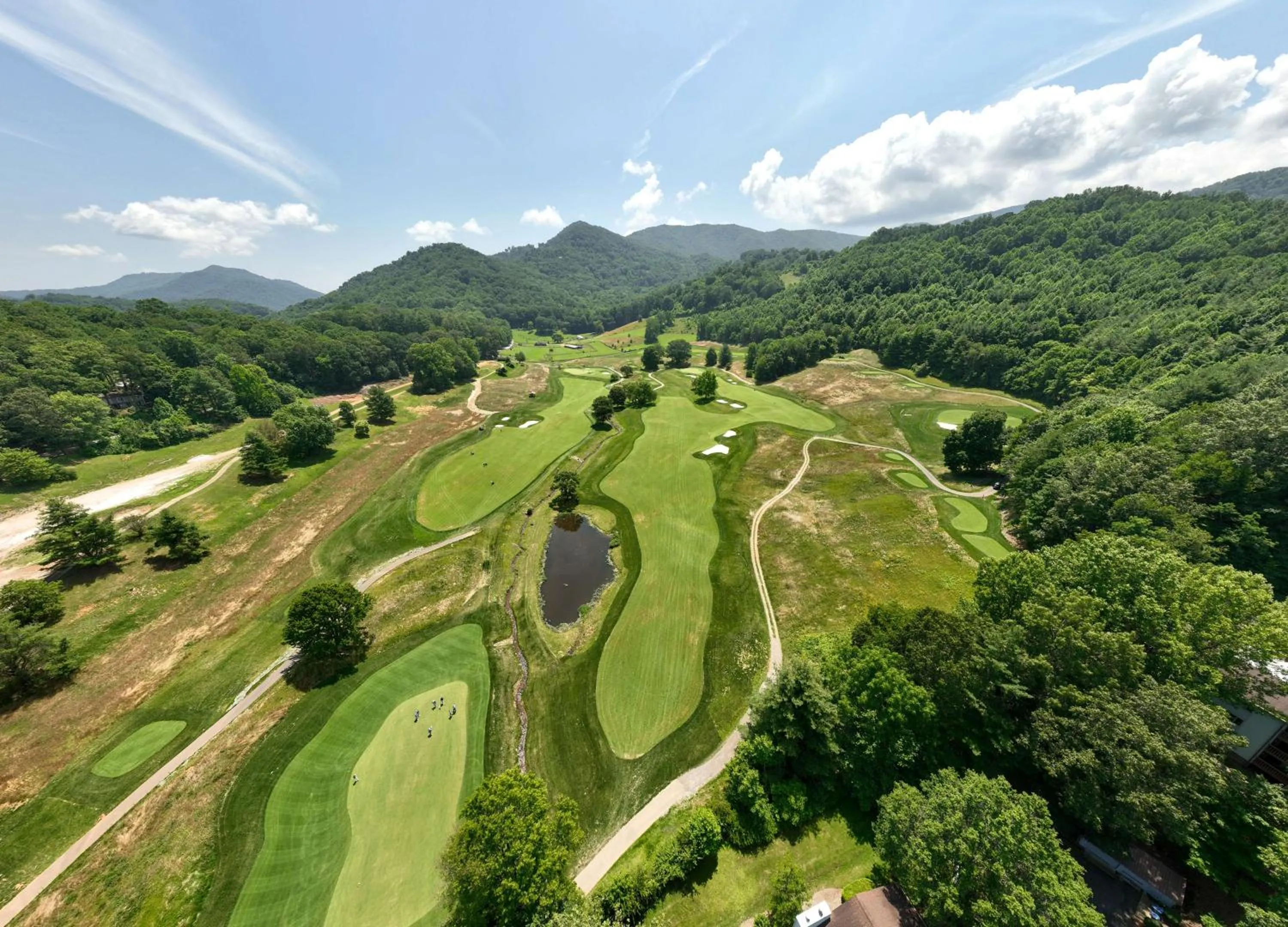 Golfcourse in Waynesville Inn & Golf Club, Trademark Collection by Wyndham