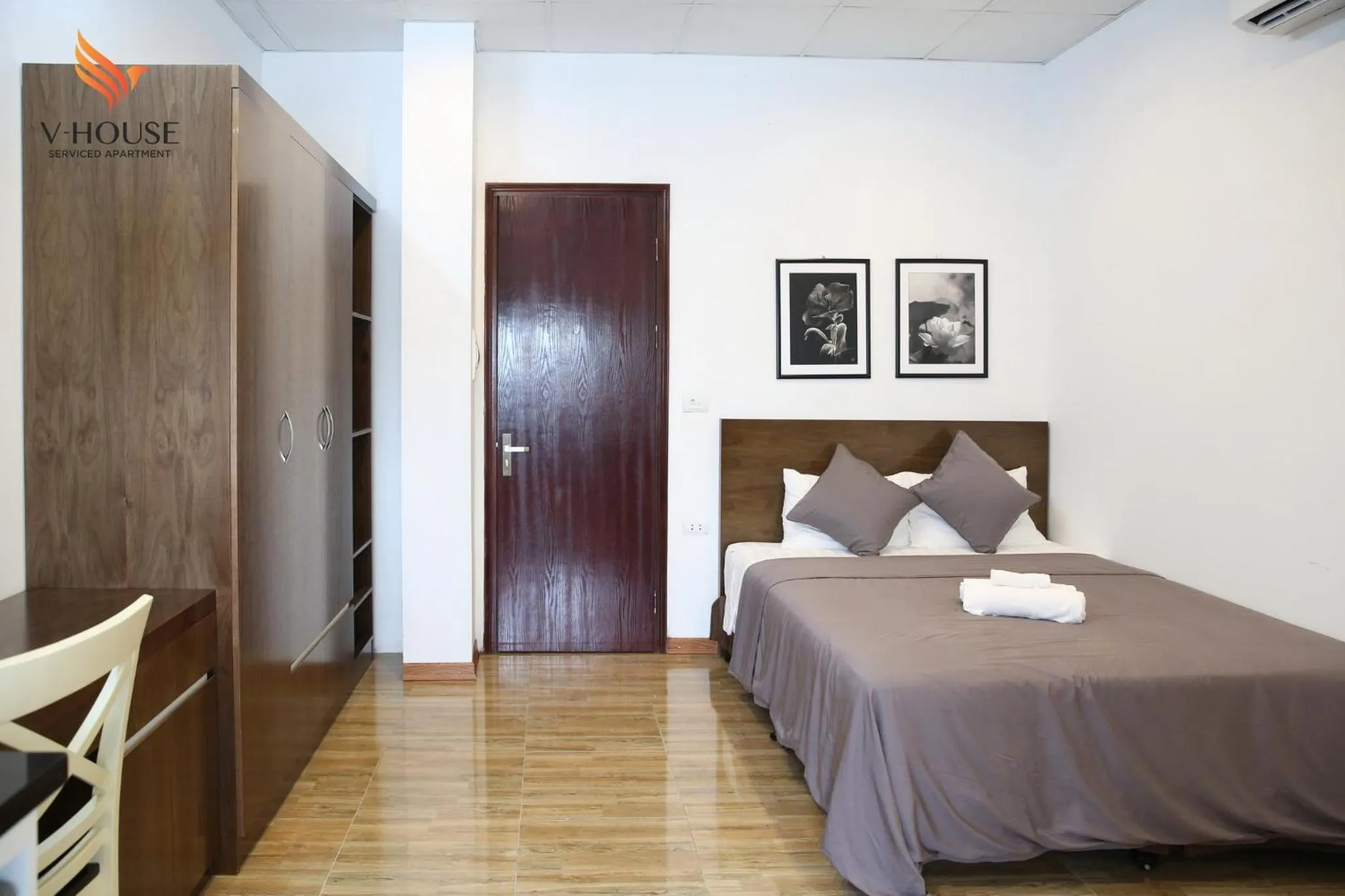 Bed in V House 5 Serviced Apartment