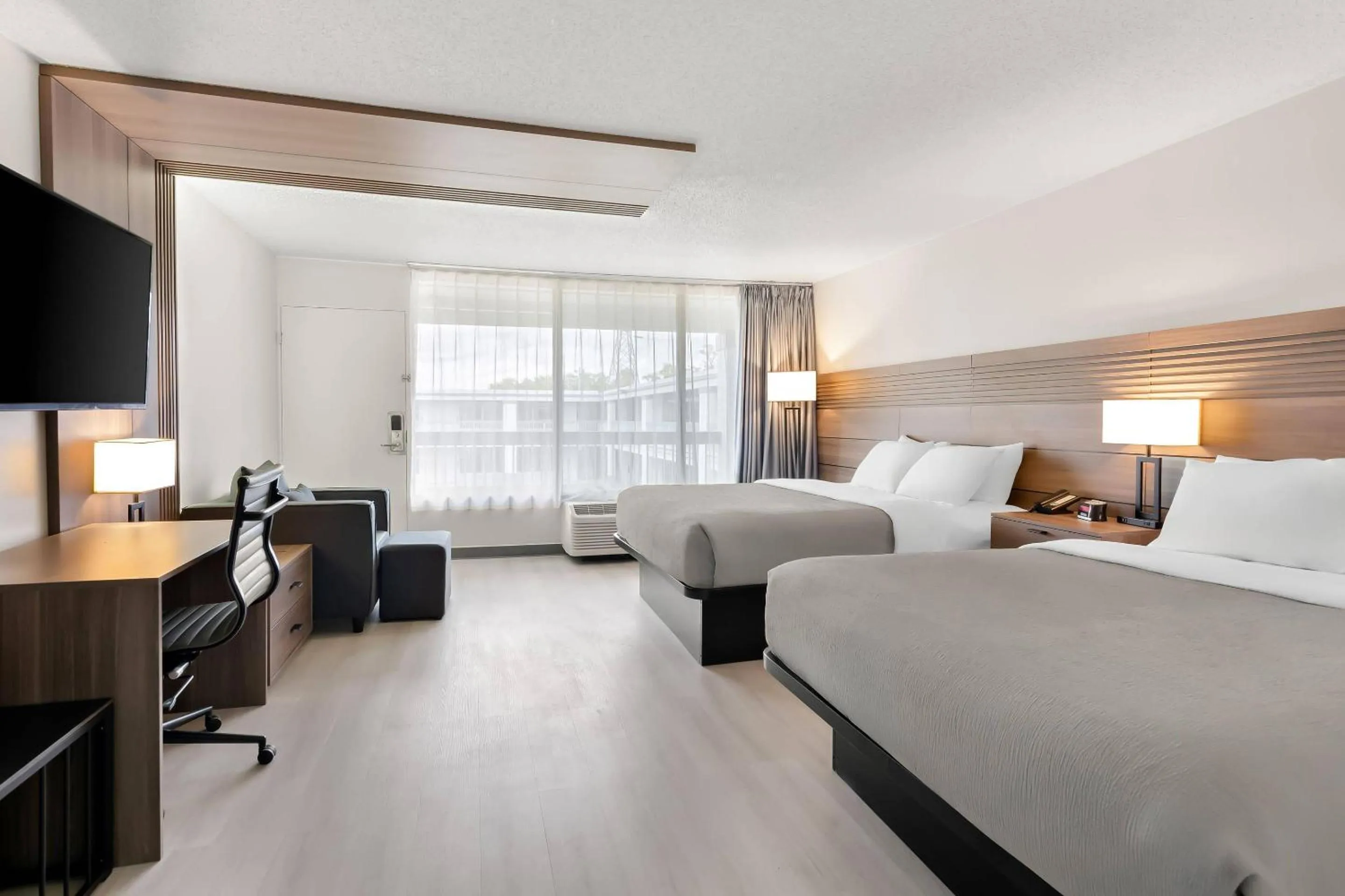 Bedroom, Bed in Quality Inn and Suites