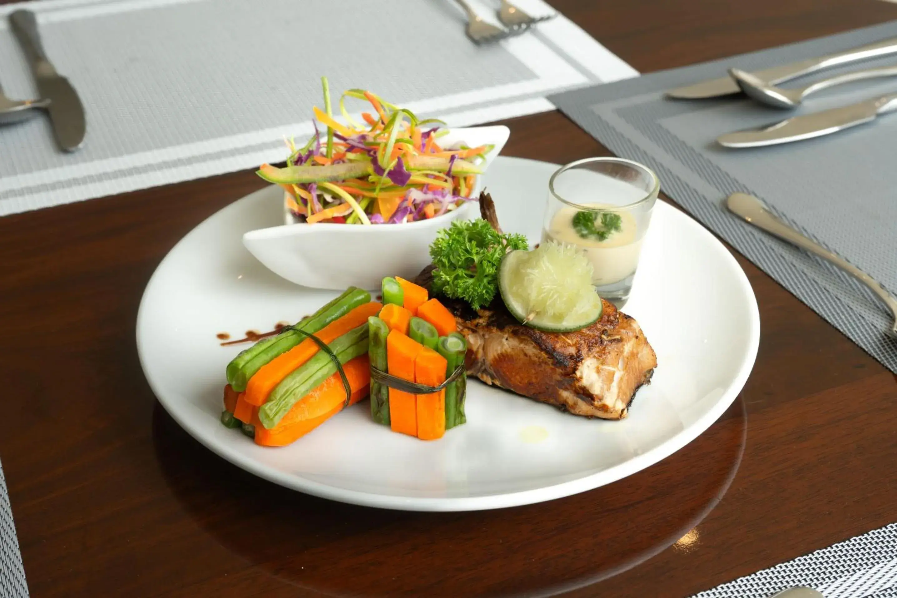 Food in Lavendish Wild Safari Food in Lavendish Wild Safari