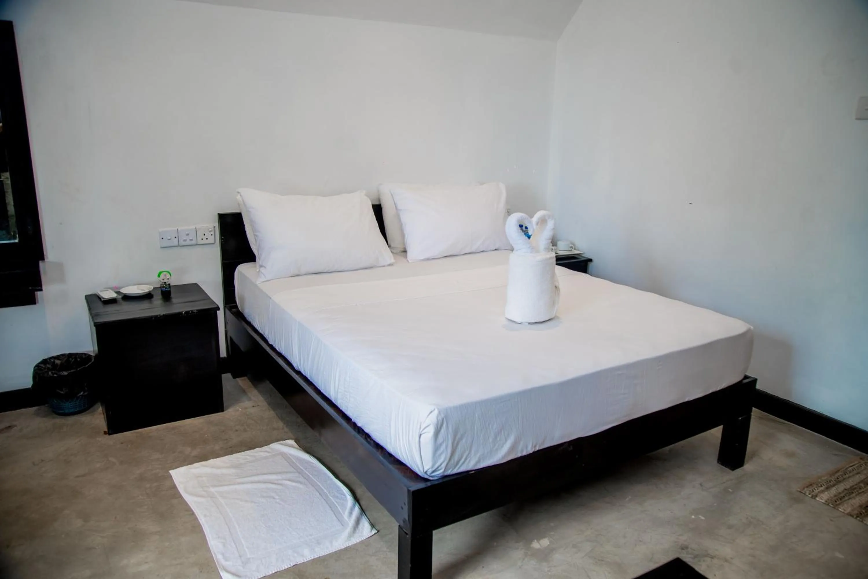 Bedroom, Bed in Lavendish Wild Safari