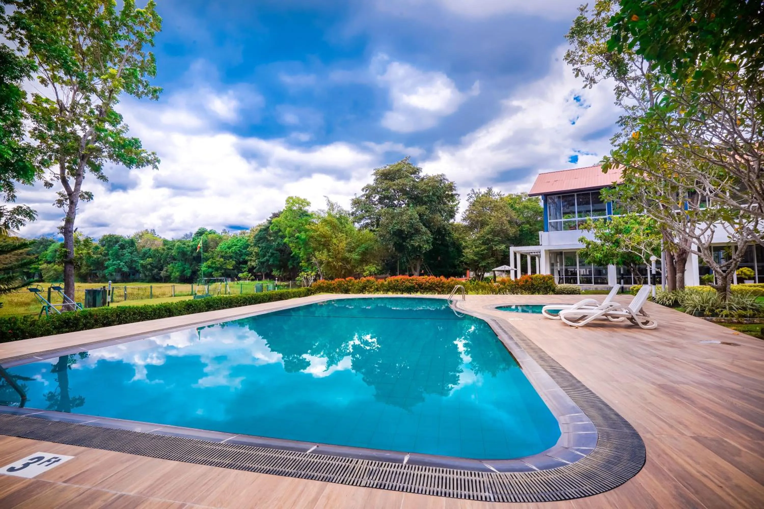 Lavendish Wild Safari