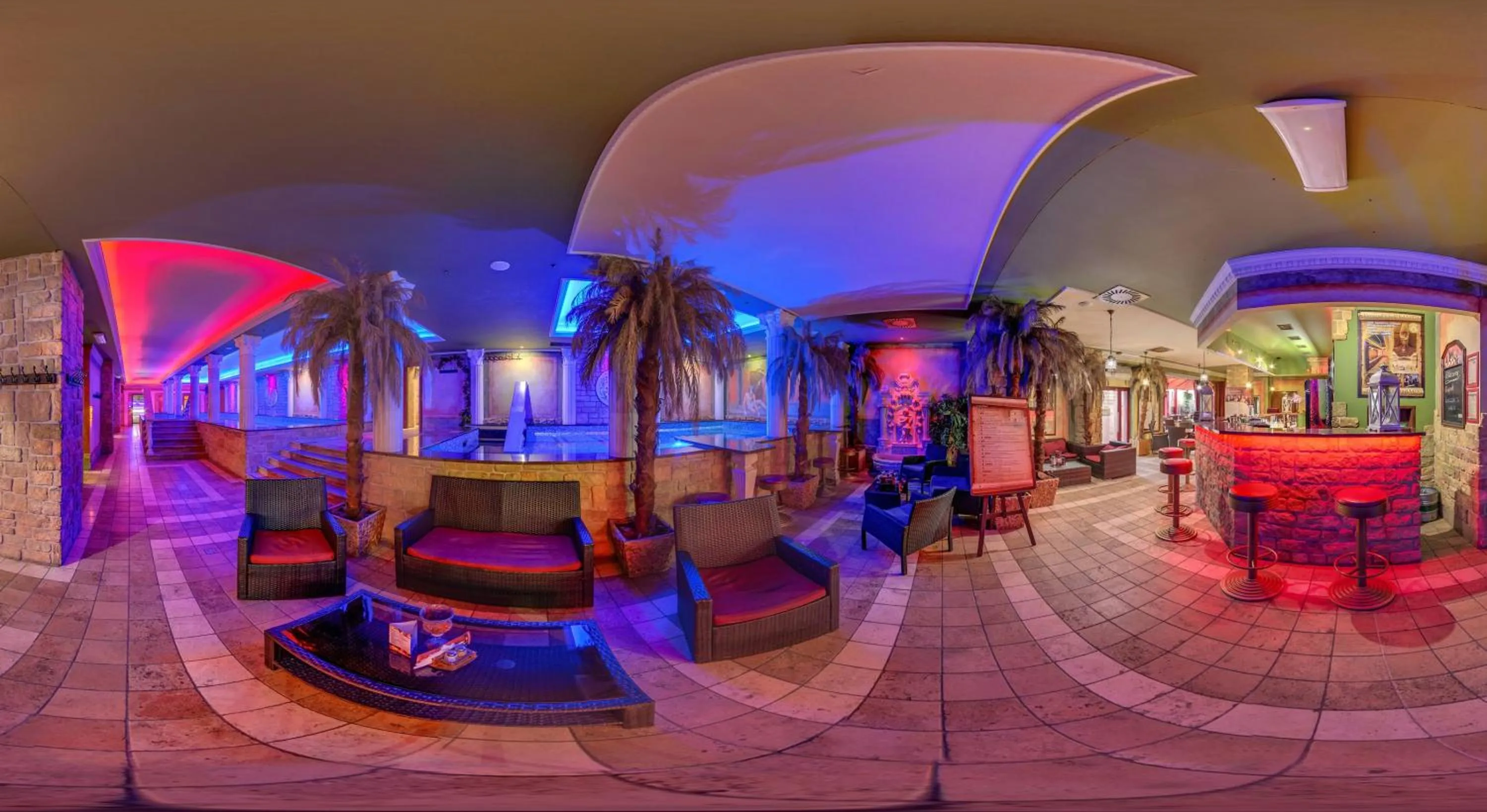 Restaurant/places to eat in Pałac Saturna