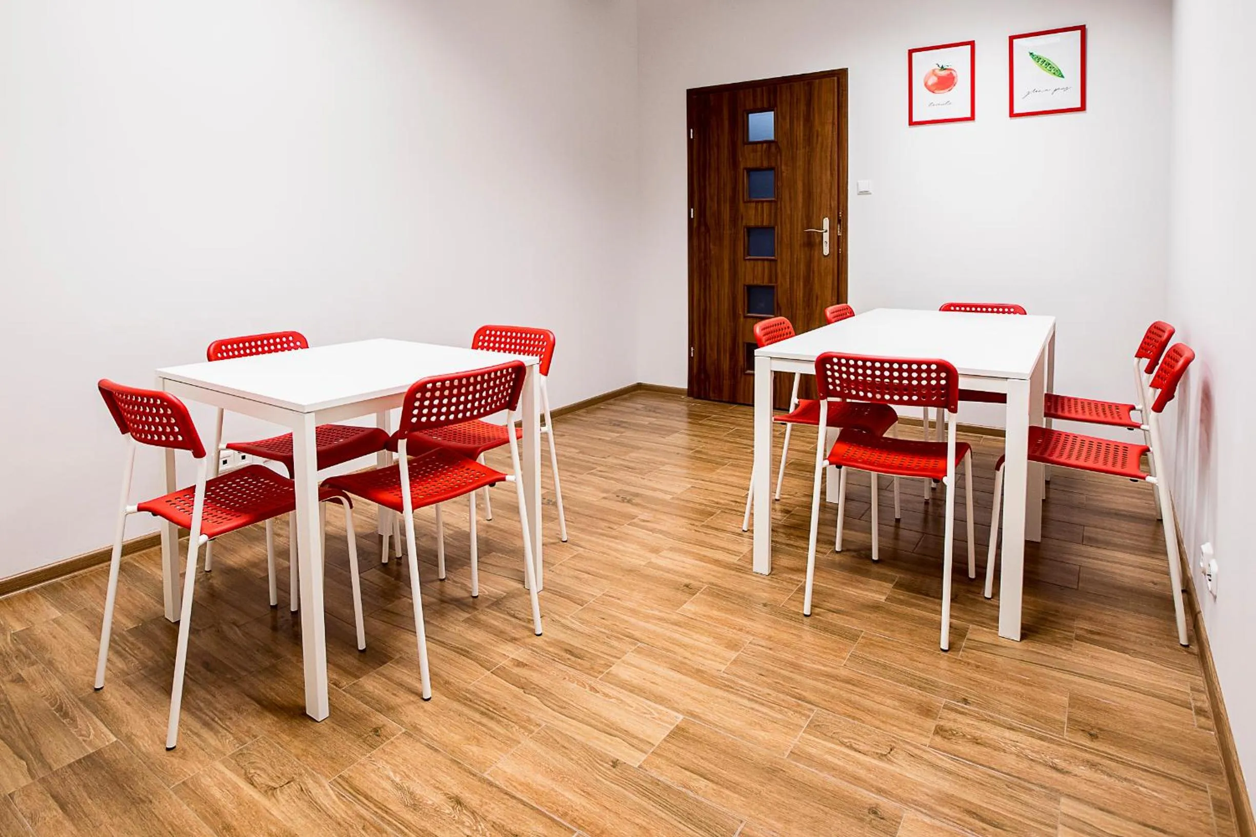 Dining area in Inbed Hostel