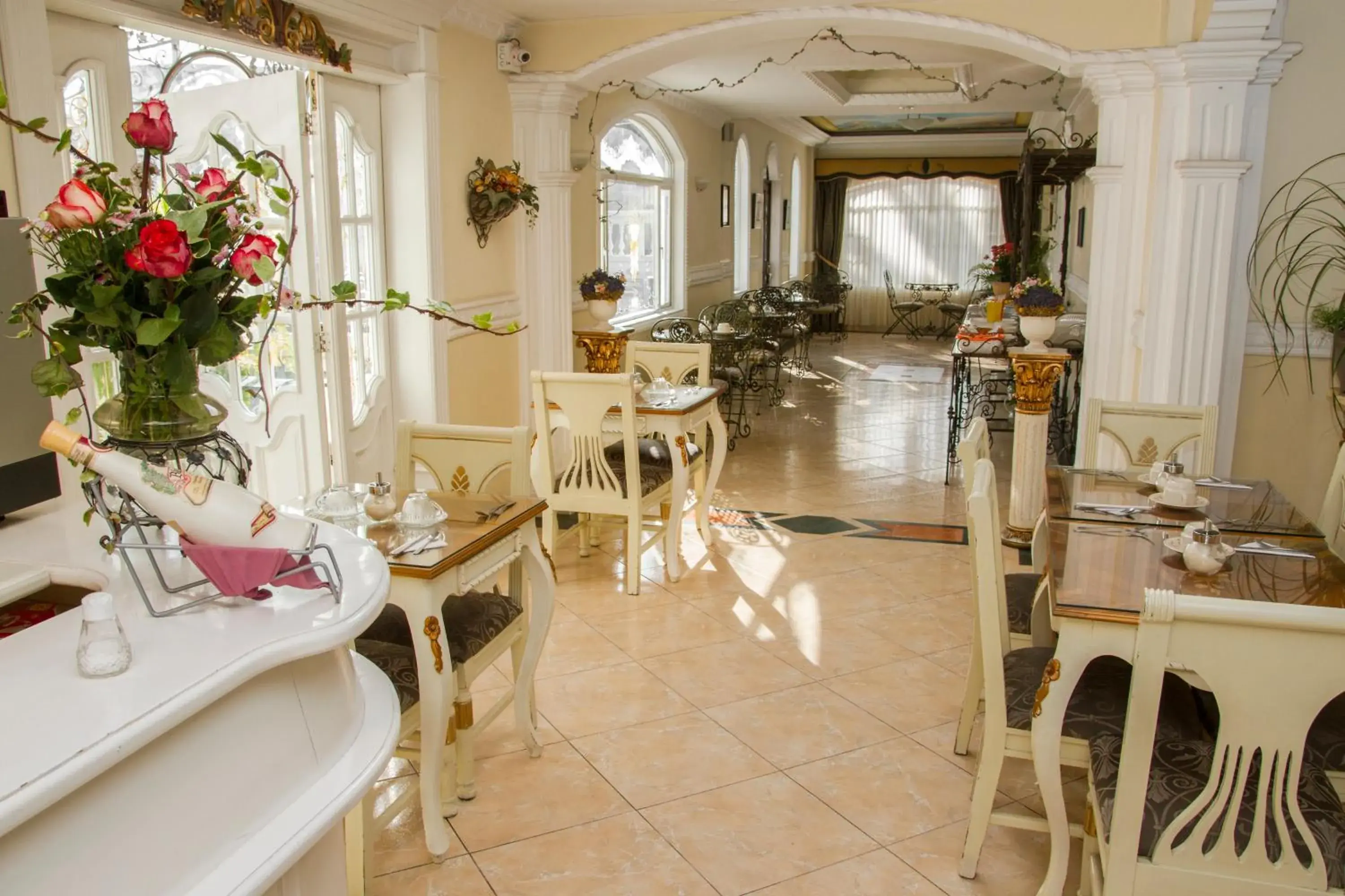 Restaurant/places to eat in Eugenia Hotel Restaurant/places to eat in Eugenia Hotel