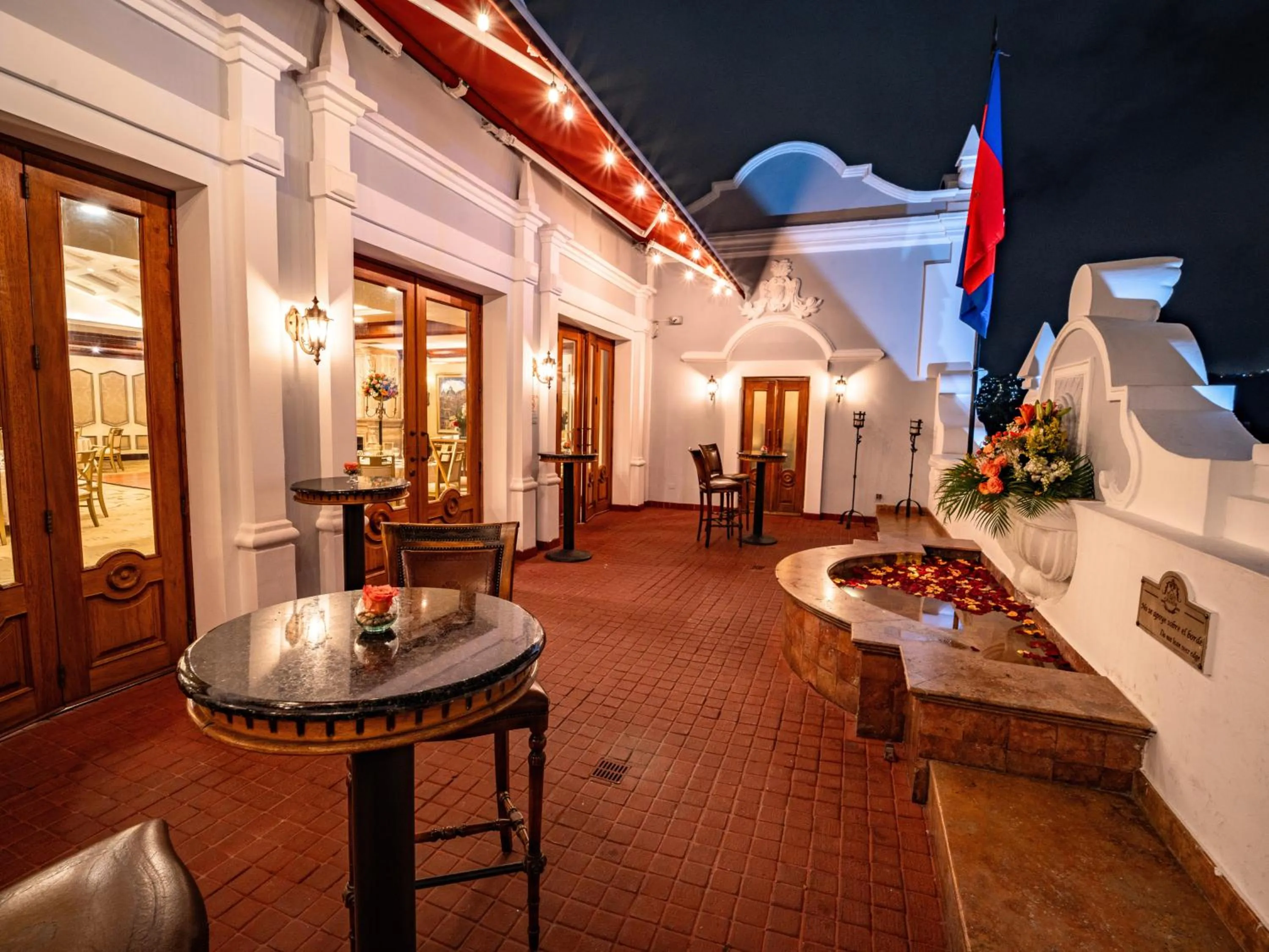 Balcony/Terrace in Plaza Grande Hotel