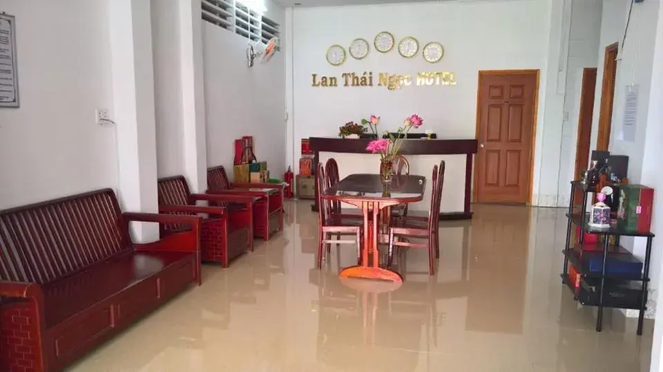 Property building in Lan Thai Ngoc Hotel Property building in Lan Thai Ngoc Hotel