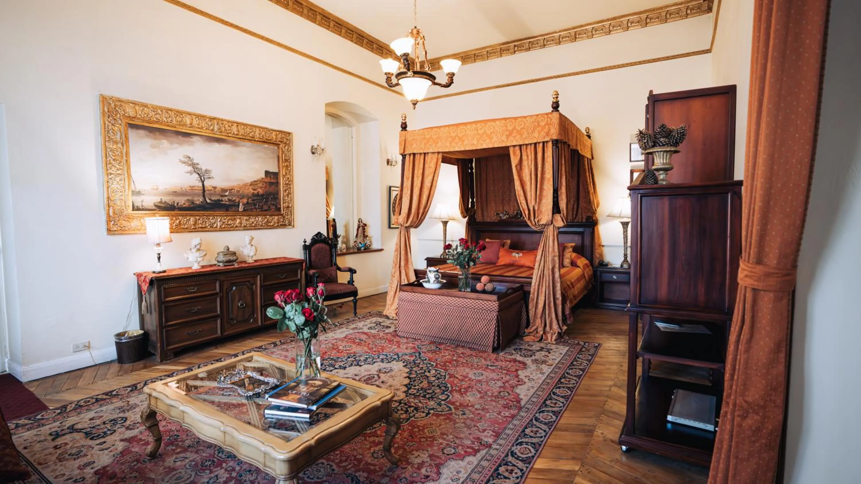 Photo of the whole room in Boutique Hotel Mansion del Angel