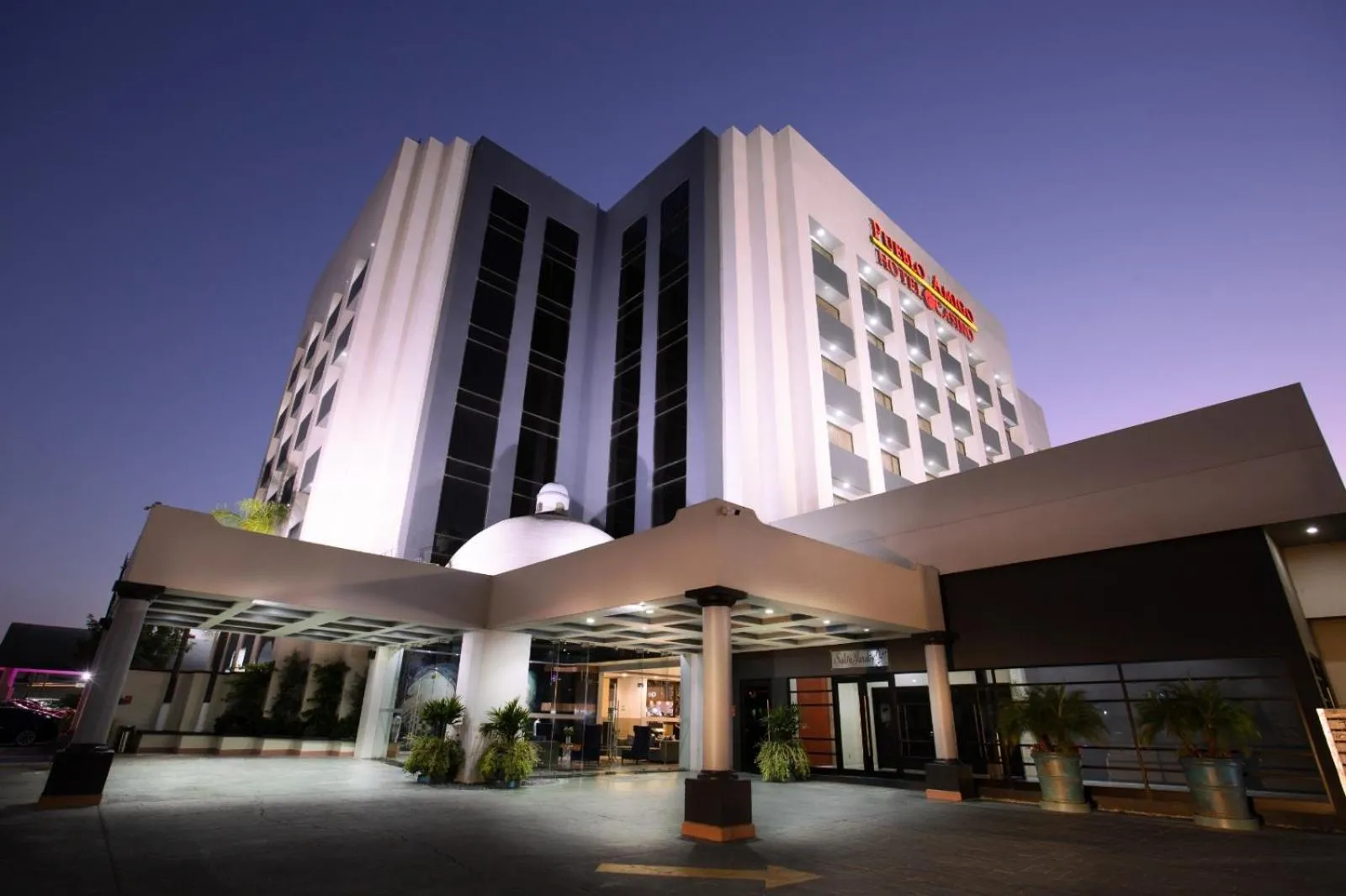 Property building in Pueblo Amigo Hotel Plaza y Casino