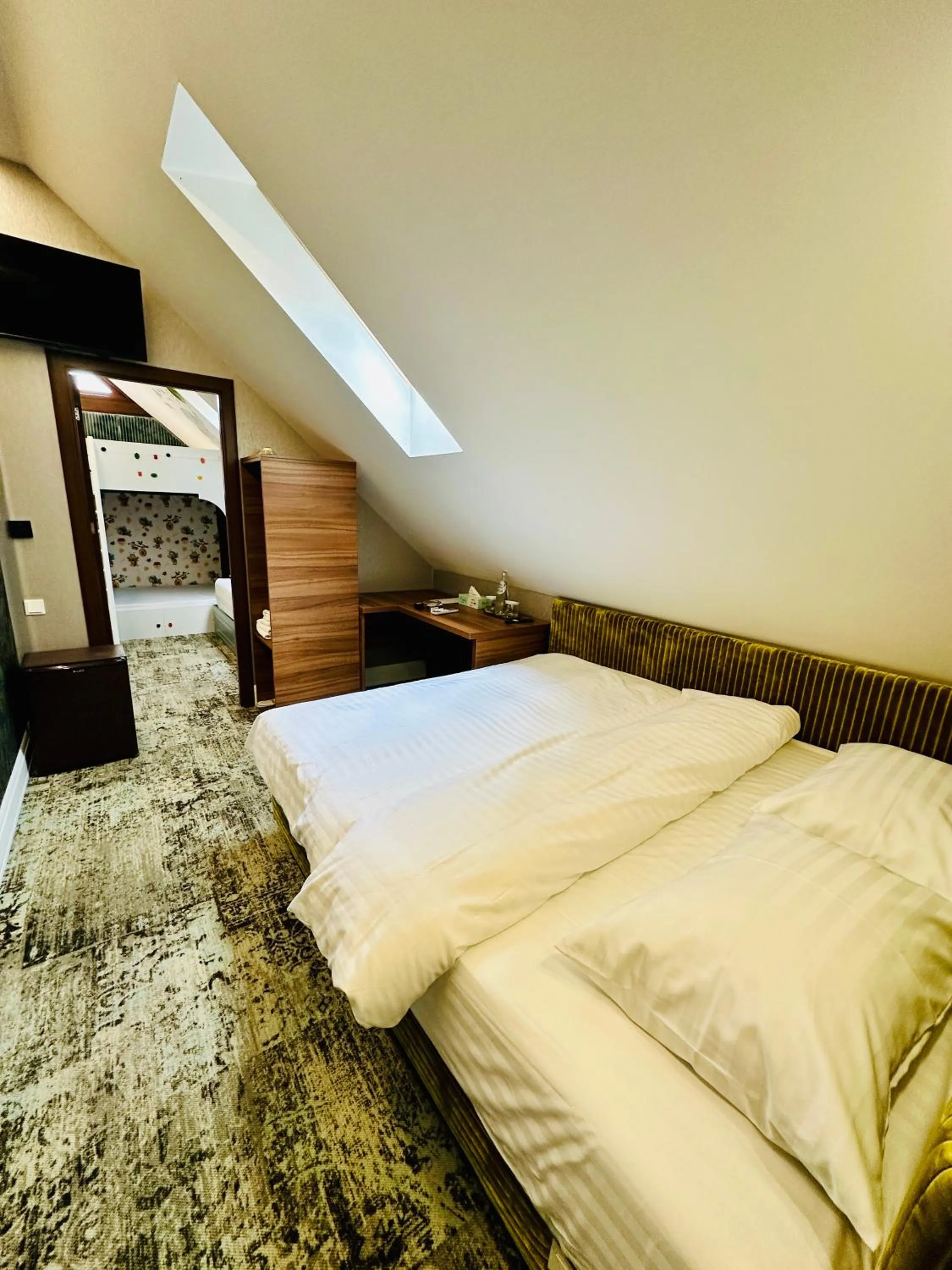 Bed in Villa & Restaurant Levoslav House