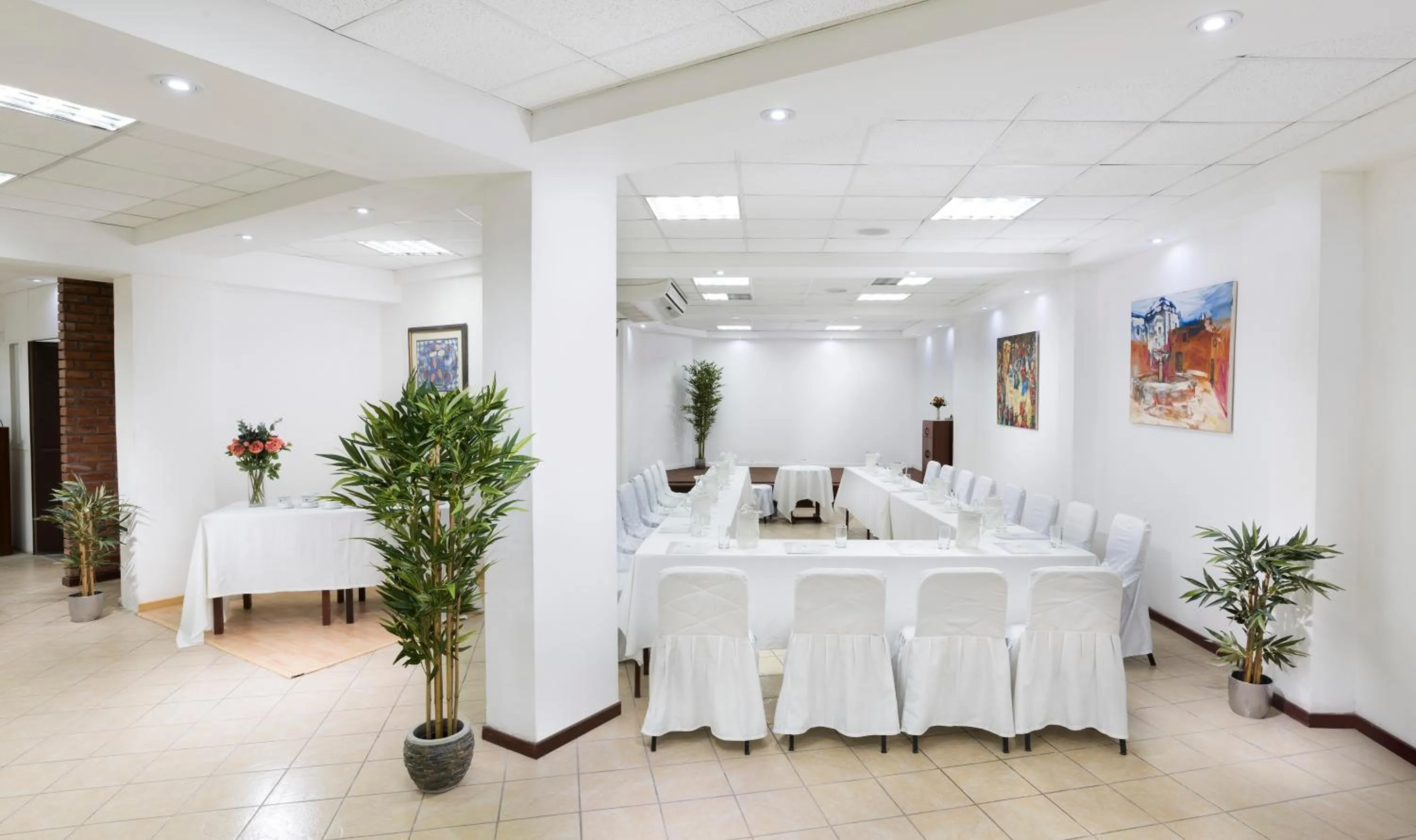 Banquet/Function facilities in Hotel Corregidor by Cassana