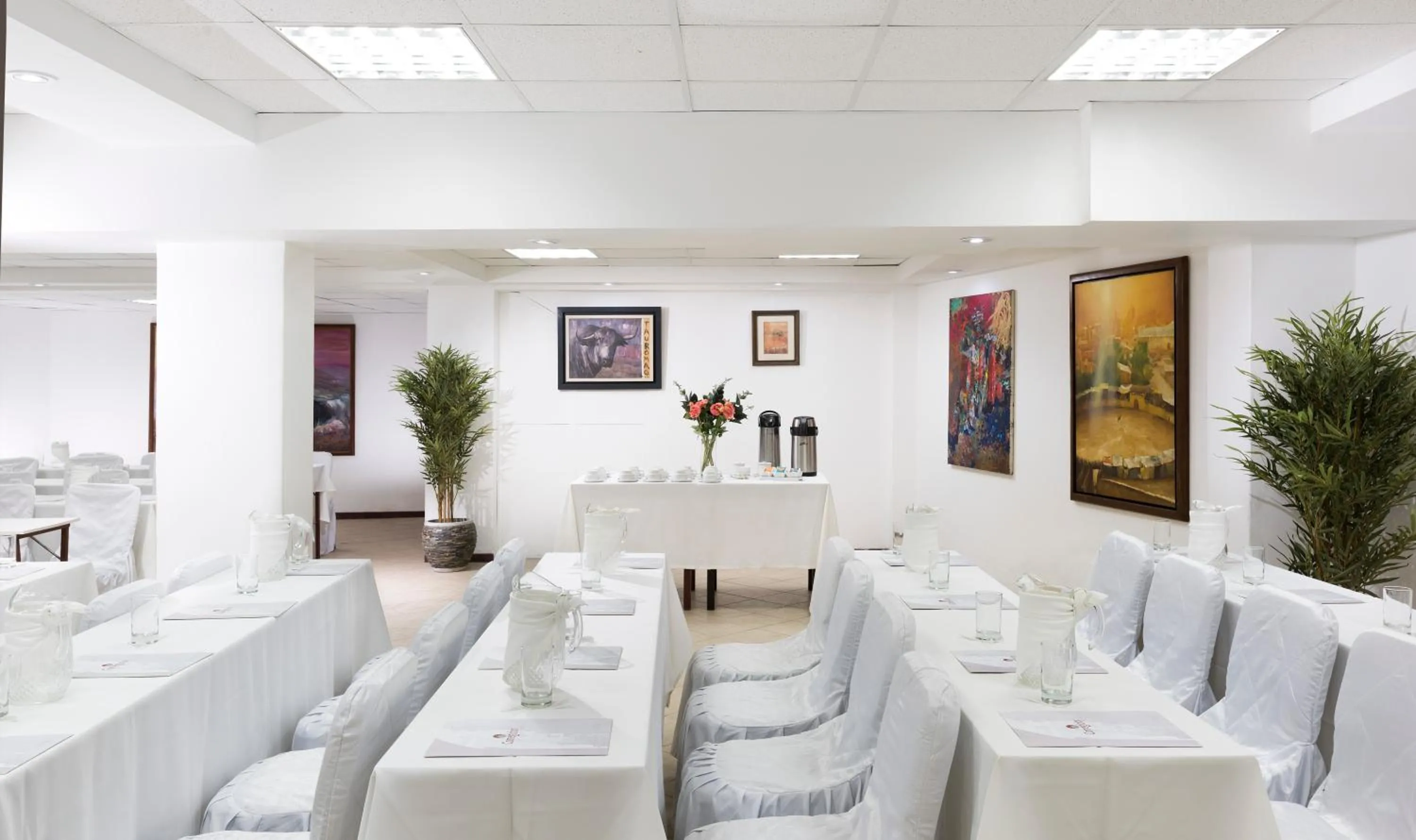 Banquet/Function facilities in Hotel Corregidor by Cassana