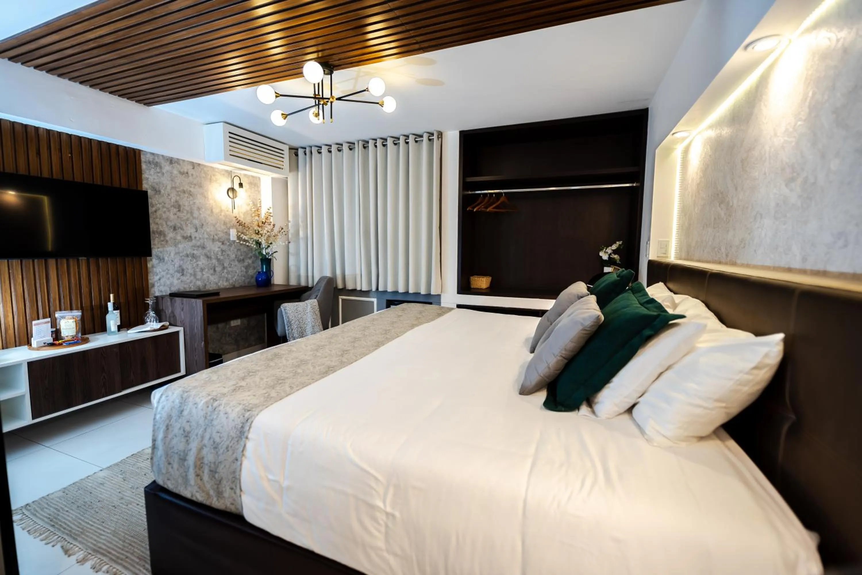 Bed in Hotel Corregidor by Cassana