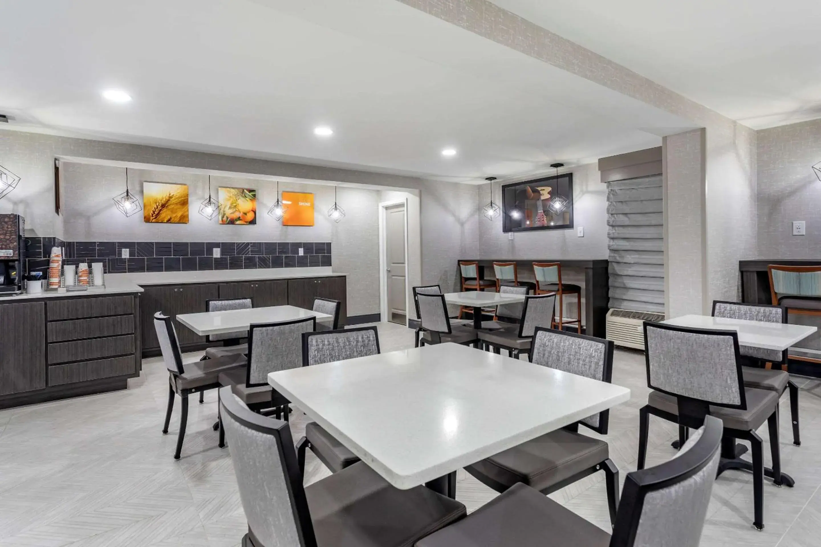 Restaurant/places to eat in Comfort Inn Nashville - Opryland Area Restaurant/places to eat in Comfort Inn Nashville - Opryland Area