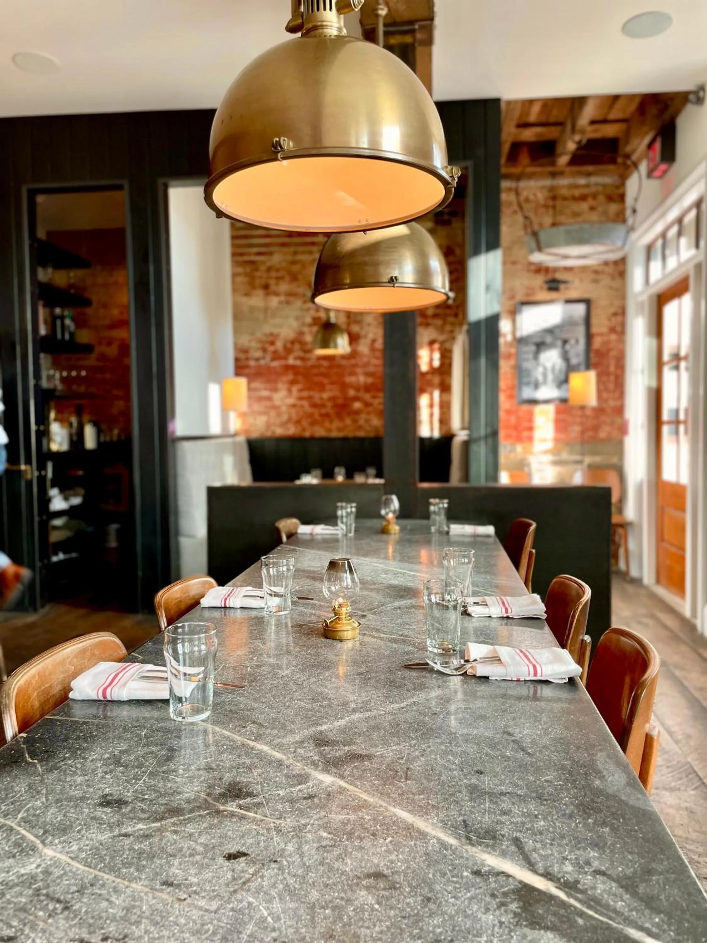 Restaurant/places to eat in Wm. Farmer and Sons