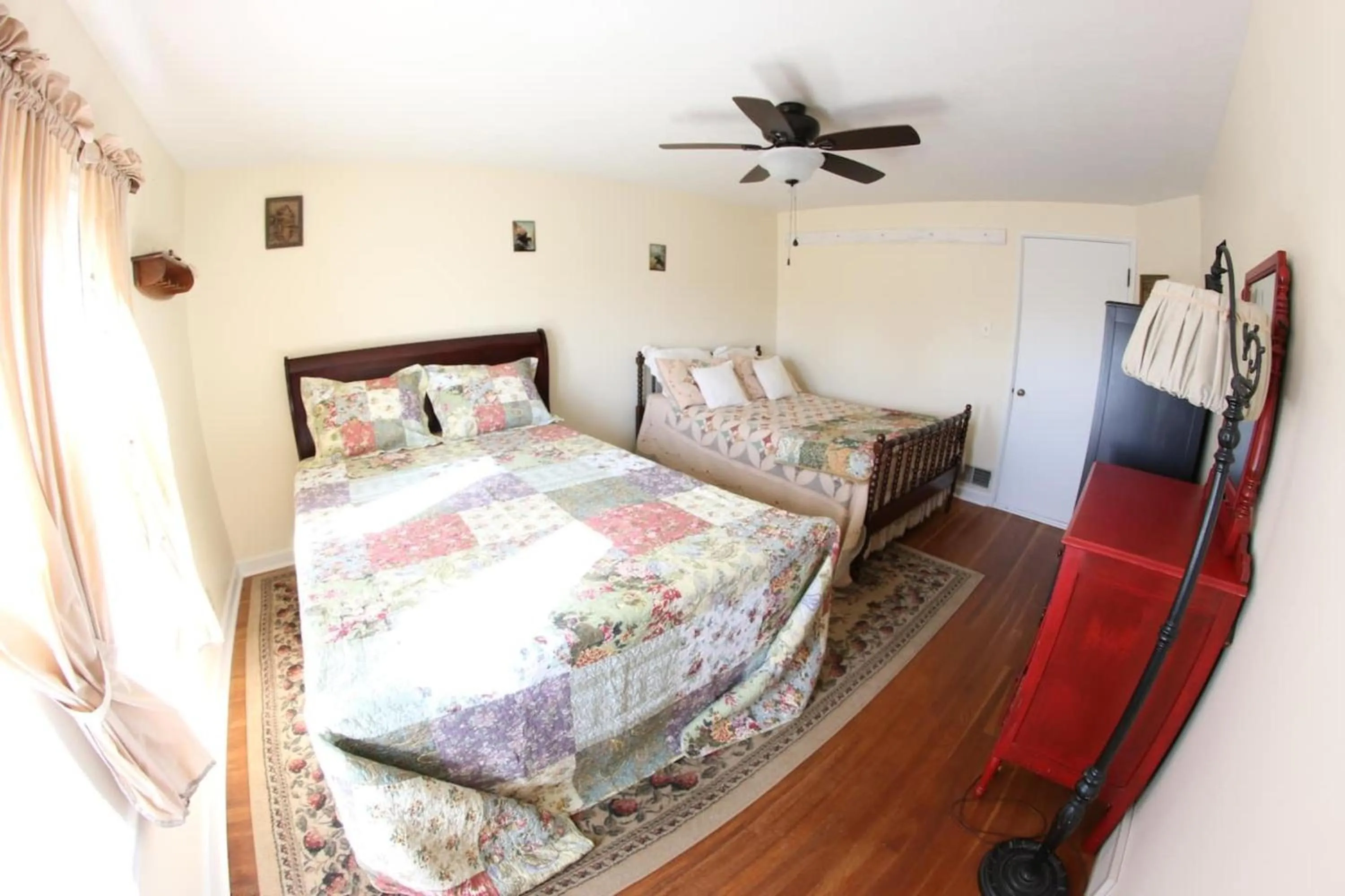 Bedroom, Bed in Awesome Flat Top Farmhouse