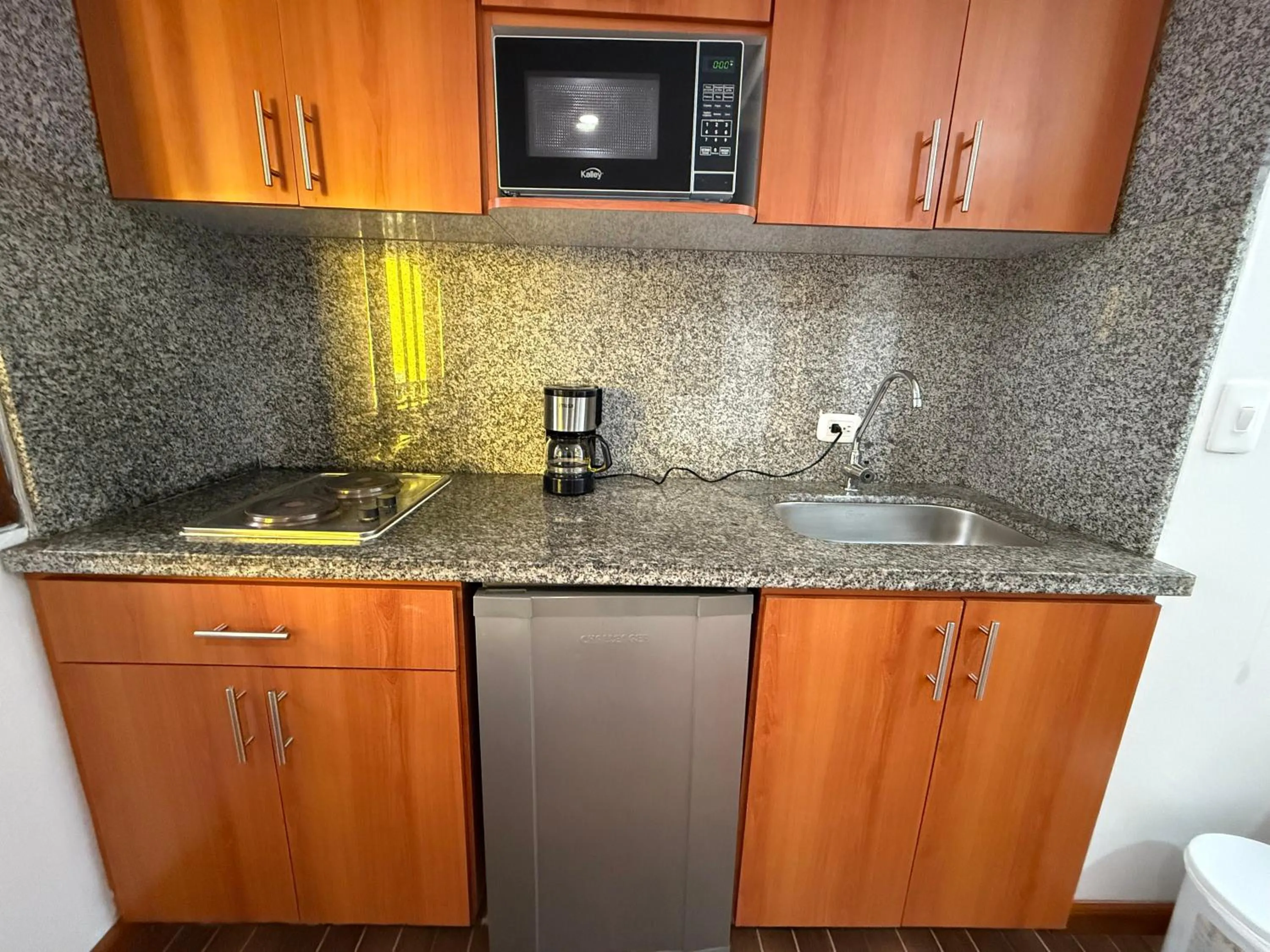 Coffee/tea facilities in Apartaestudios La Candelaria