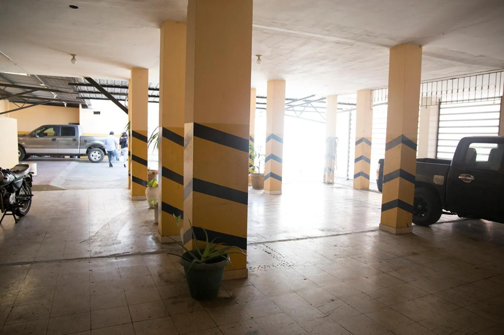Tropical Inn Hotel