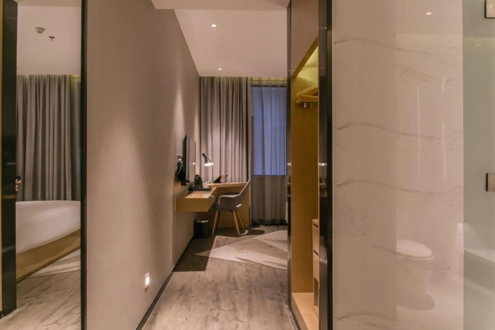 TV and multimedia in Borrman International Hotel Canton Tower Chigang Metro Station Flagship Branch