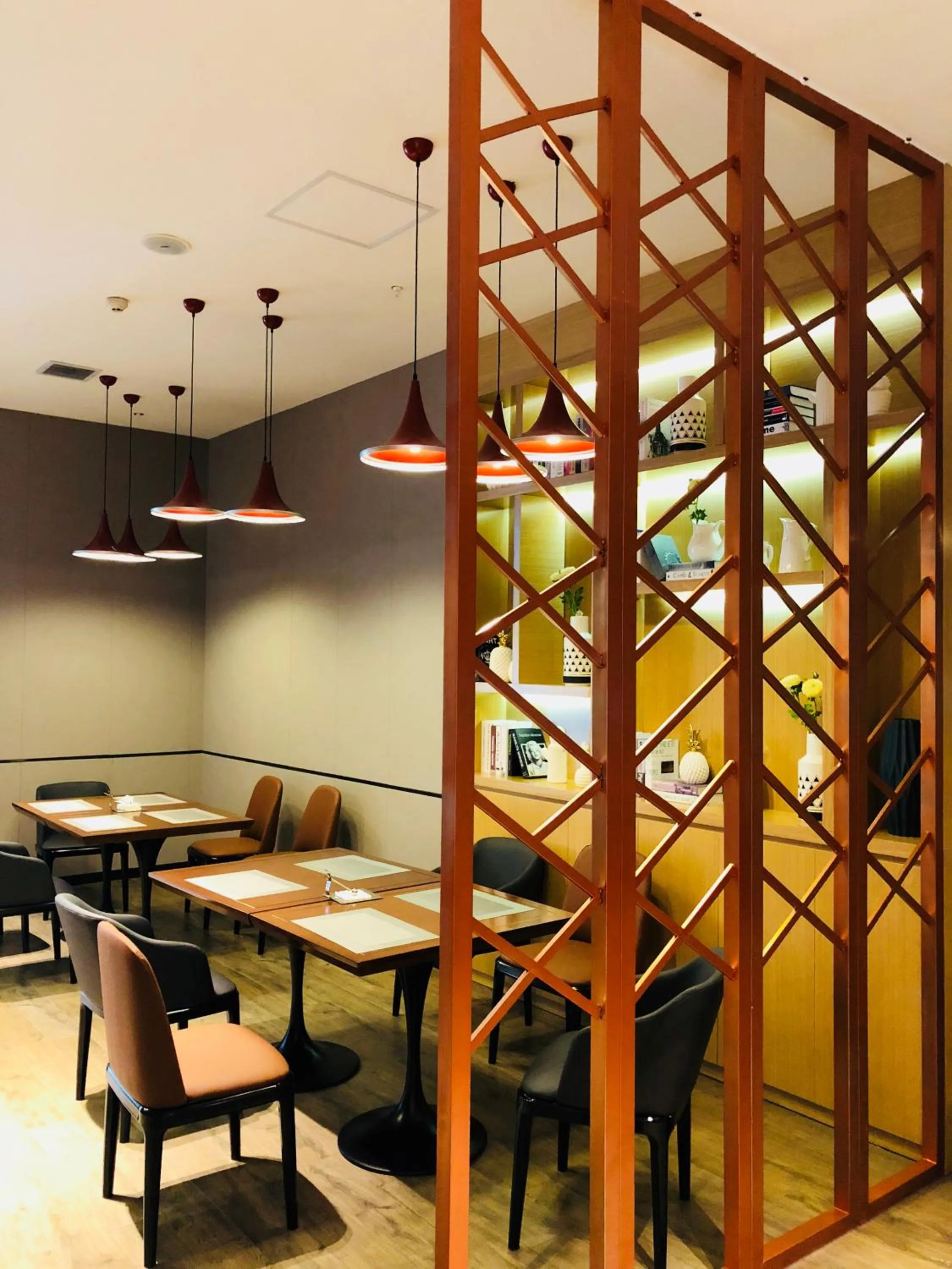 Restaurant/places to eat in Borrman International Hotel Canton Tower Chigang Metro Station Flagship Branch