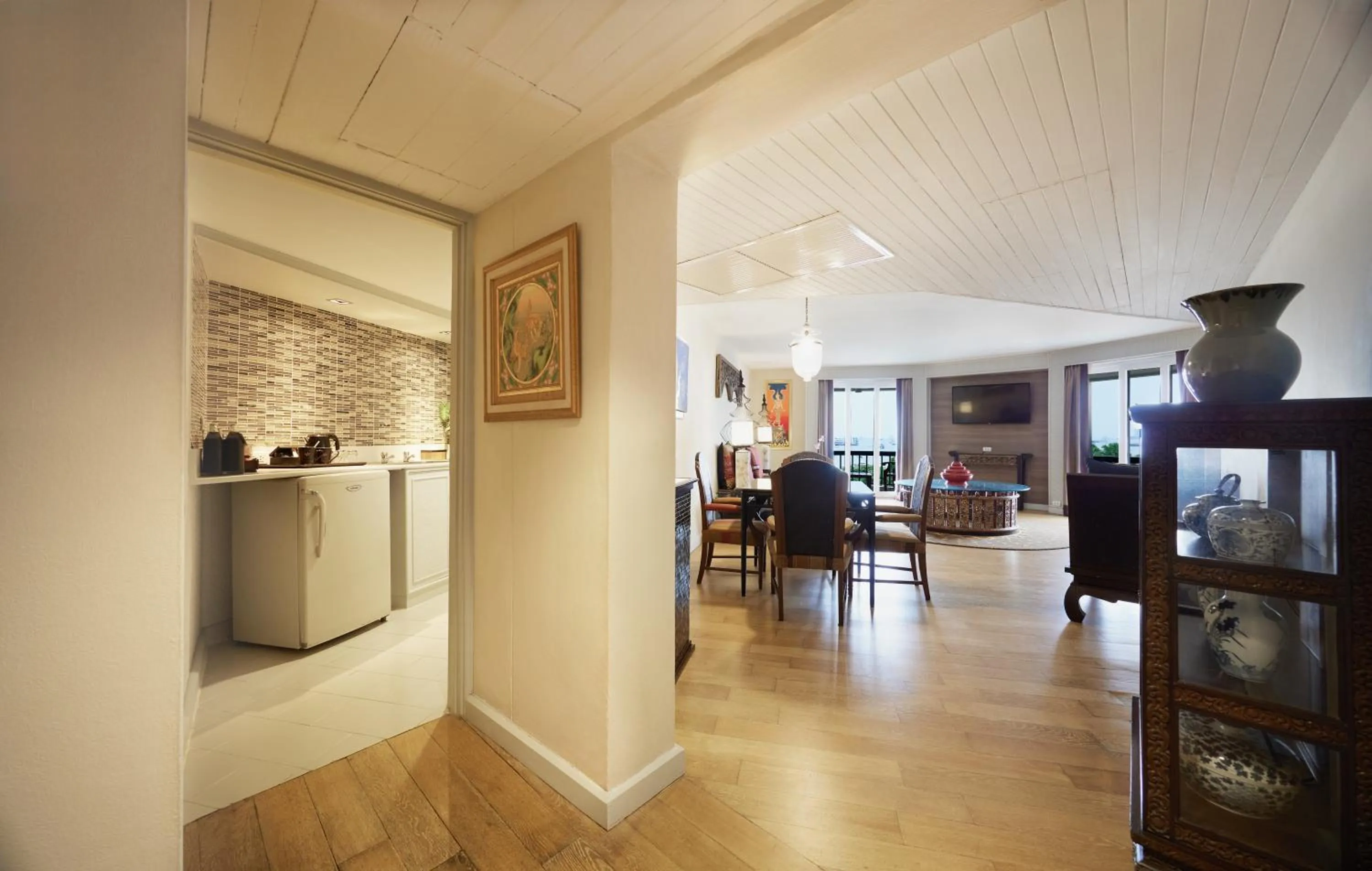 Seating area in Siam Bayshore Resort Pattaya