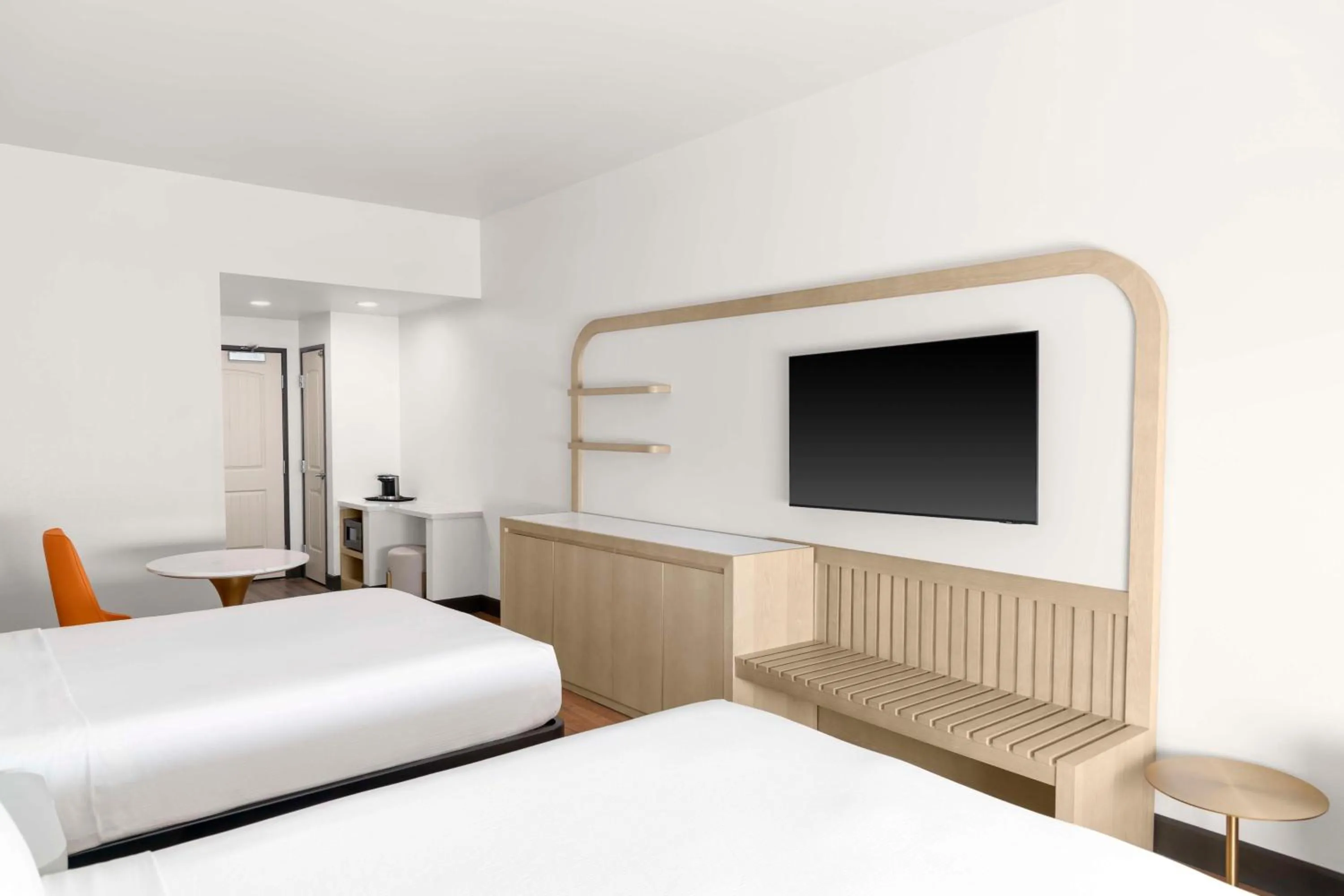 Bed in DoubleTree by Hilton Phoenix-Gilbert