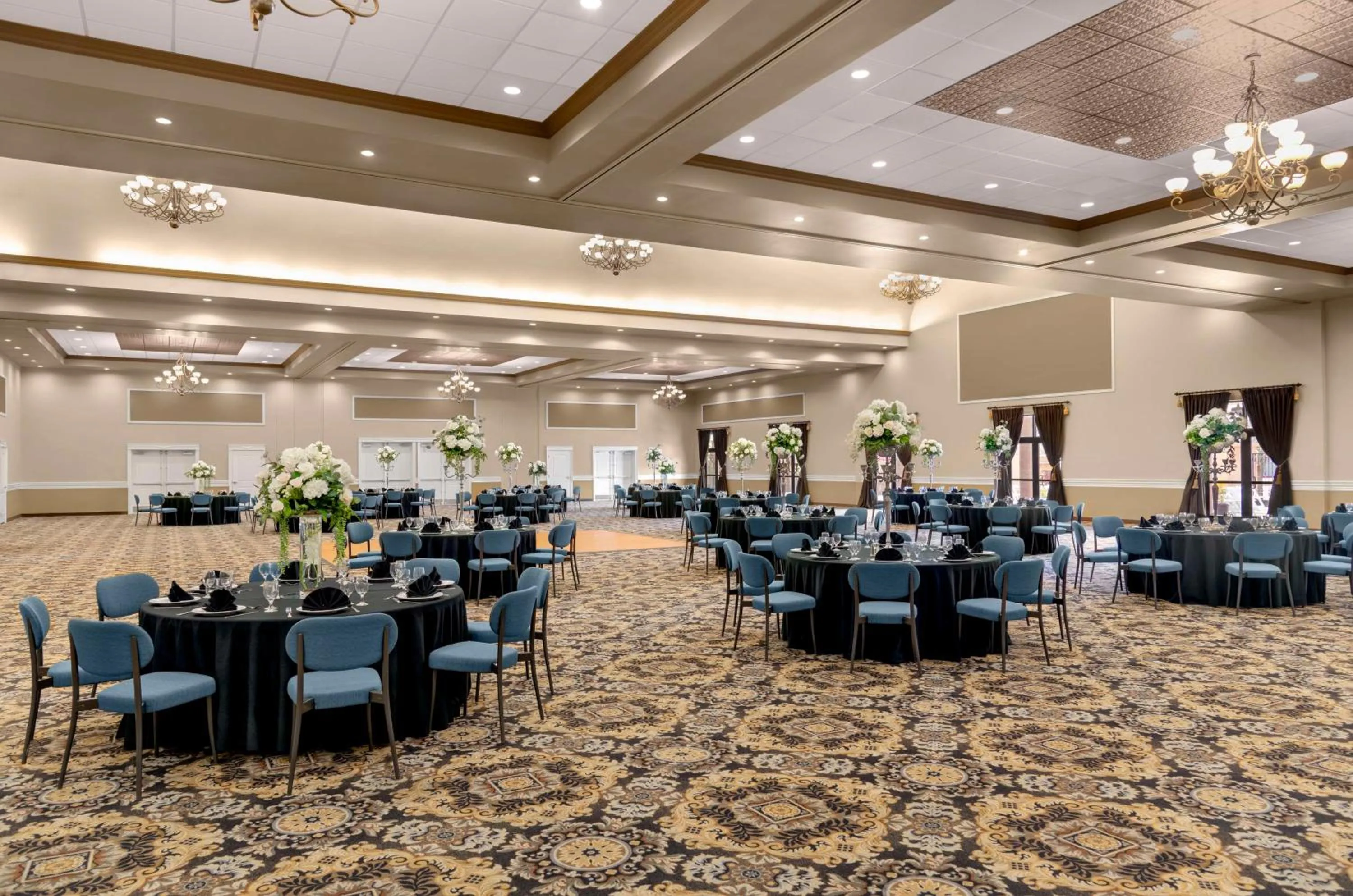 Meeting/conference room in DoubleTree by Hilton Phoenix-Gilbert