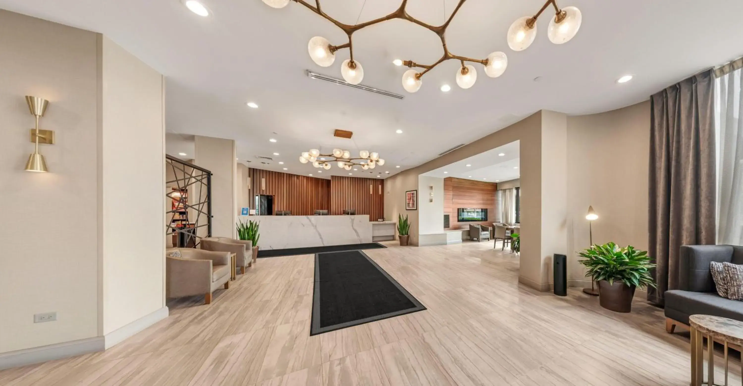 Lobby or reception in Hilton Chicago/Oak Lawn Lobby or reception in Hilton Chicago/Oak Lawn