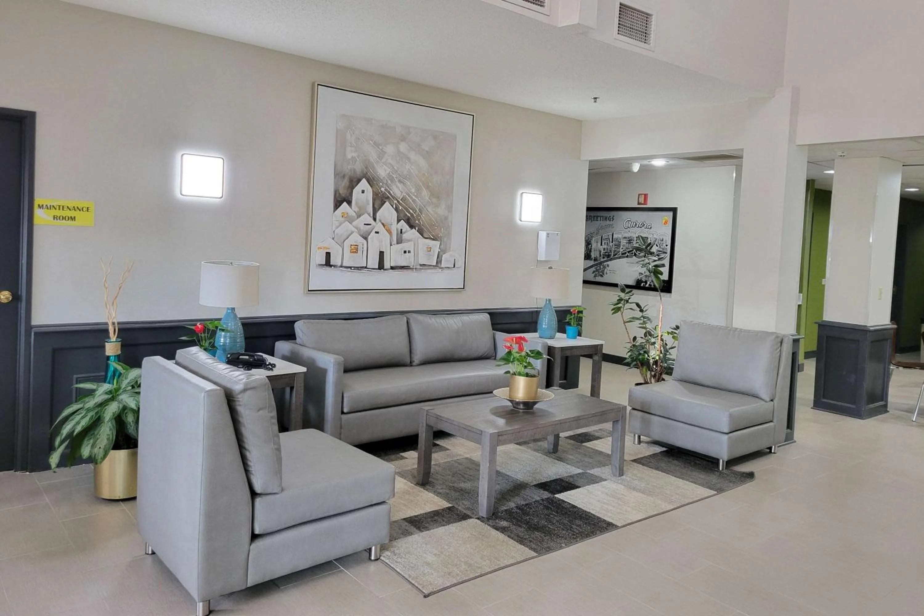 Lobby or reception in Super 8 by Wyndham Aurora/Naperville Area