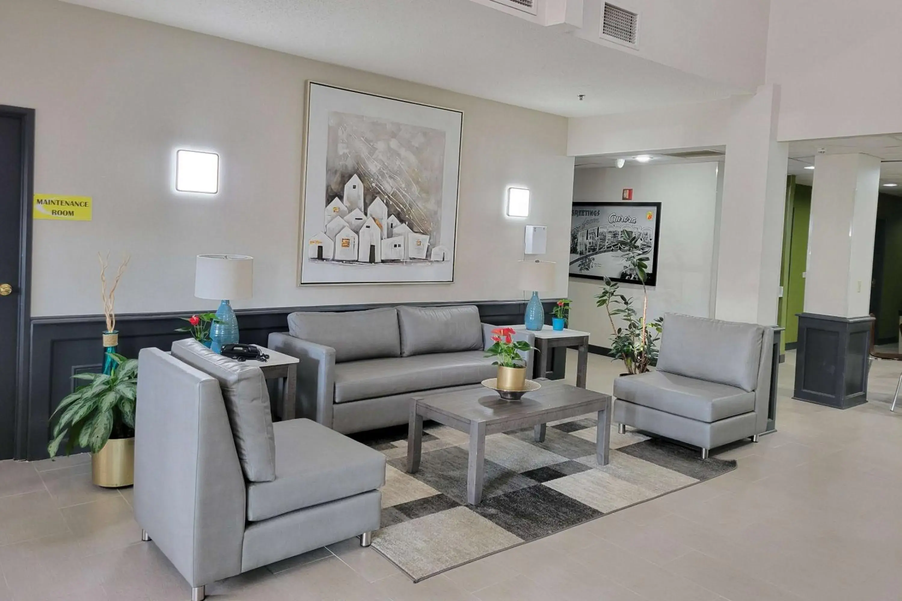 Lobby or reception in Super 8 by Wyndham Aurora/Naperville Area Lobby or reception in Super 8 by Wyndham Aurora/Naperville Area