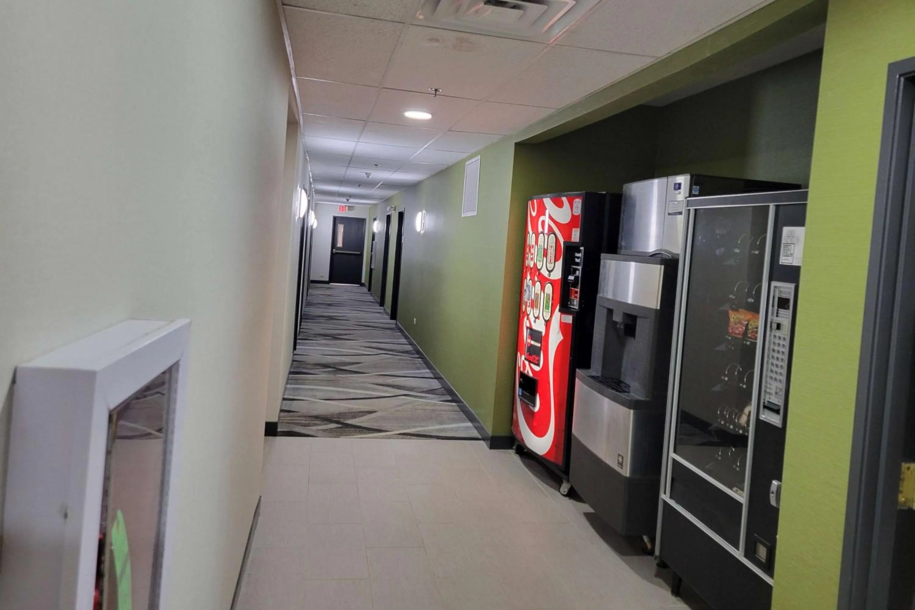 Other in Super 8 by Wyndham Aurora/Naperville Area