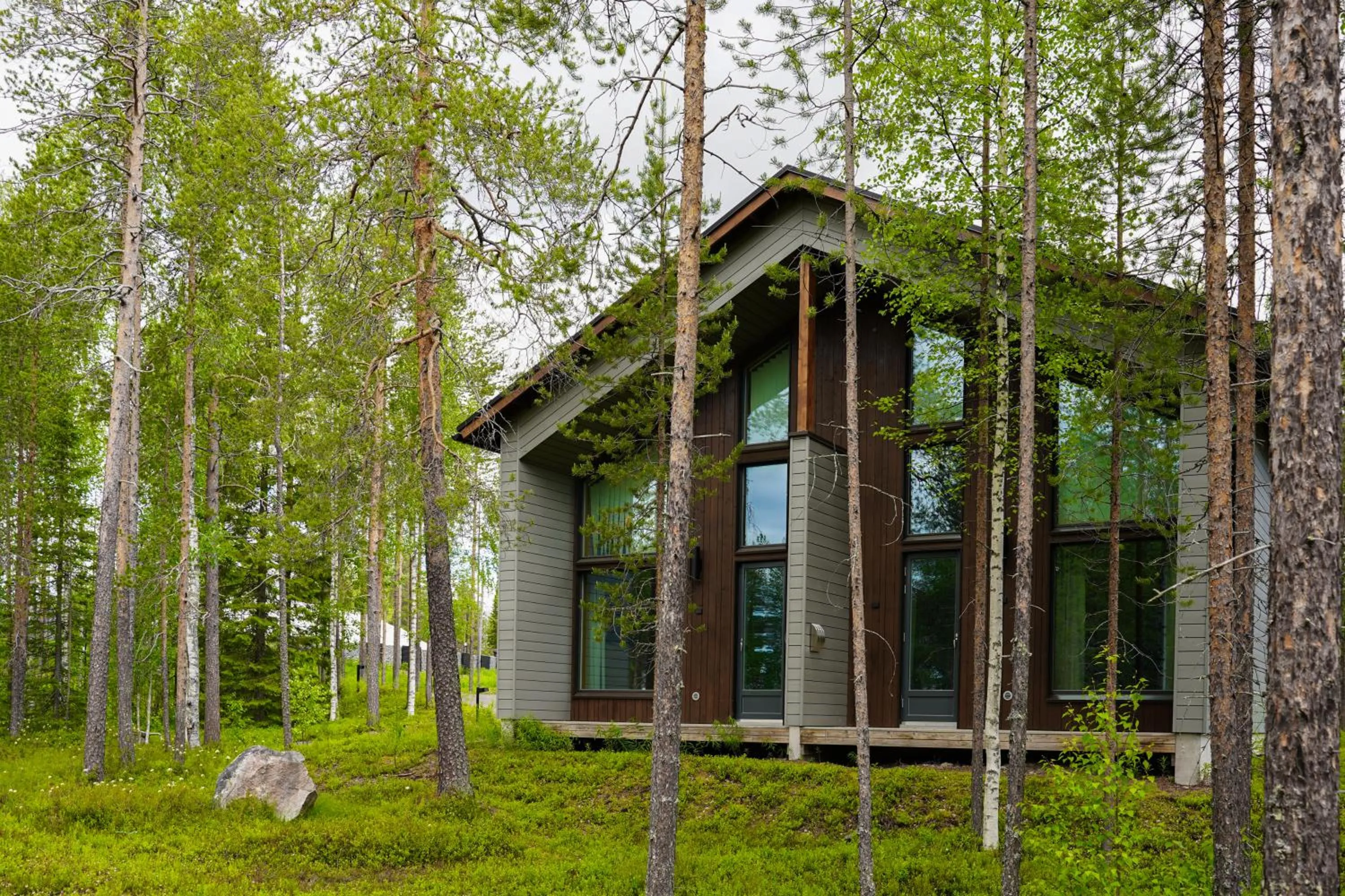 Summer in Nova Skyland Hotel