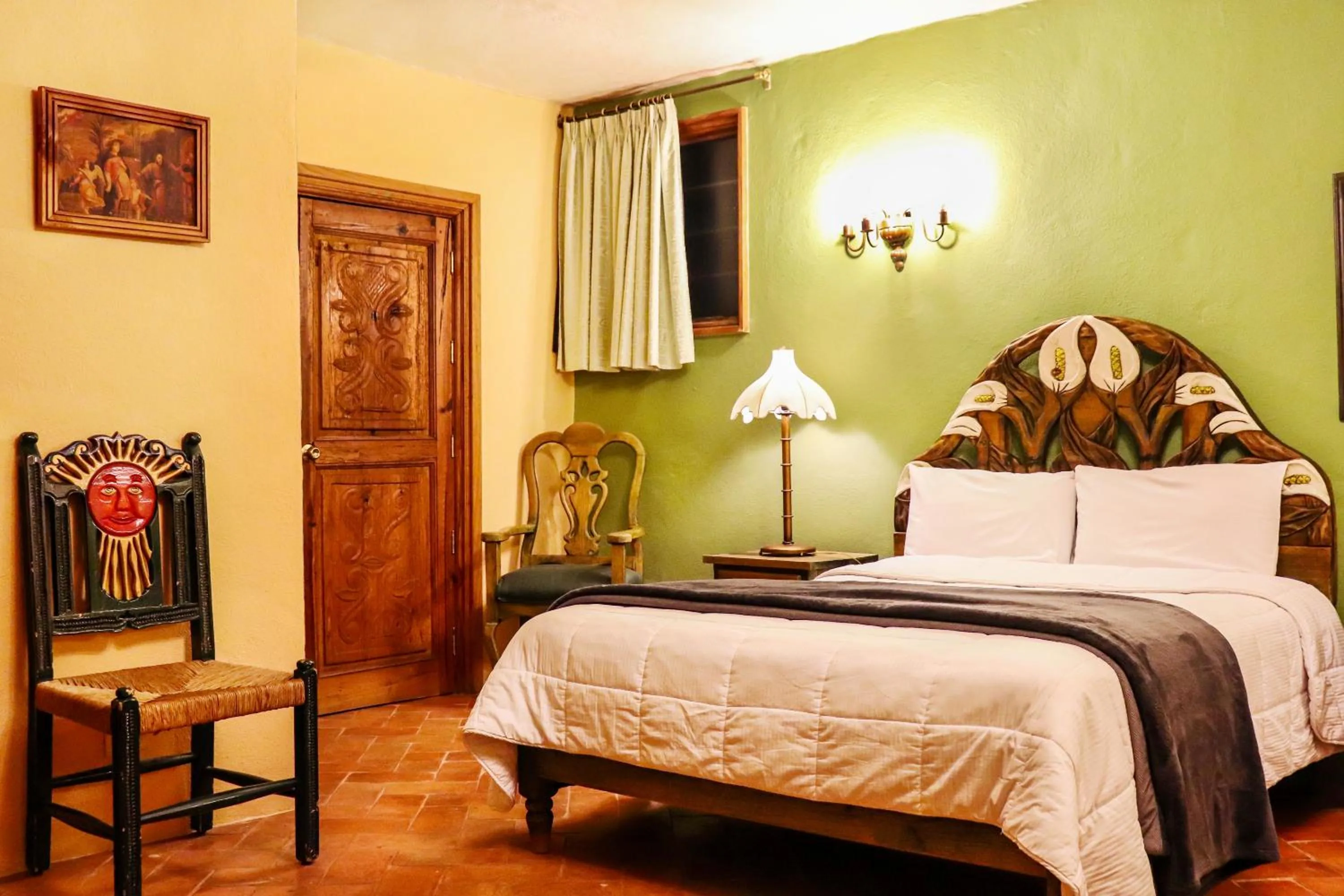 Photo of the whole room, Bed in Mirador del Frayle