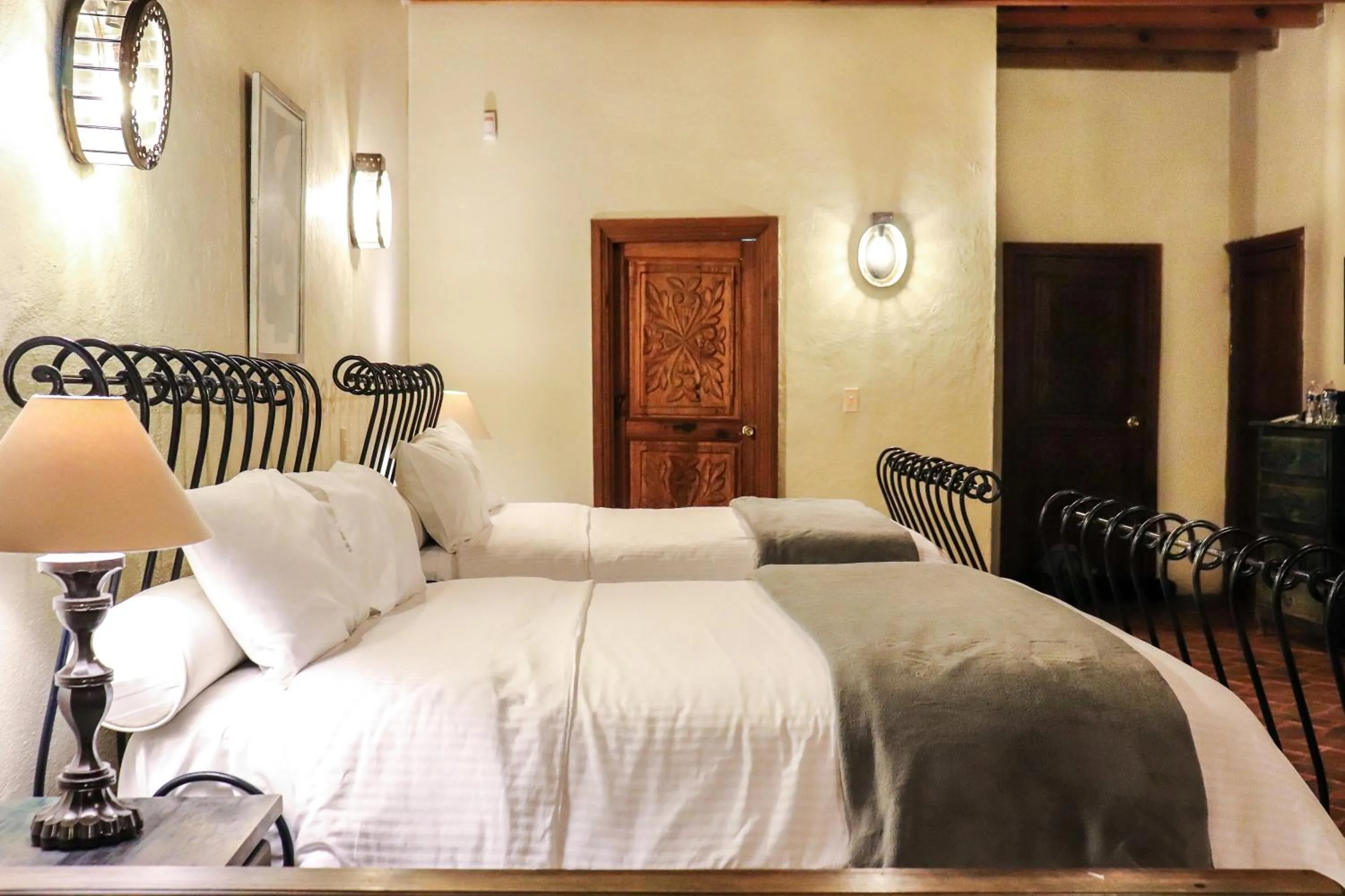 Photo of the whole room, Bed in Mirador del Frayle