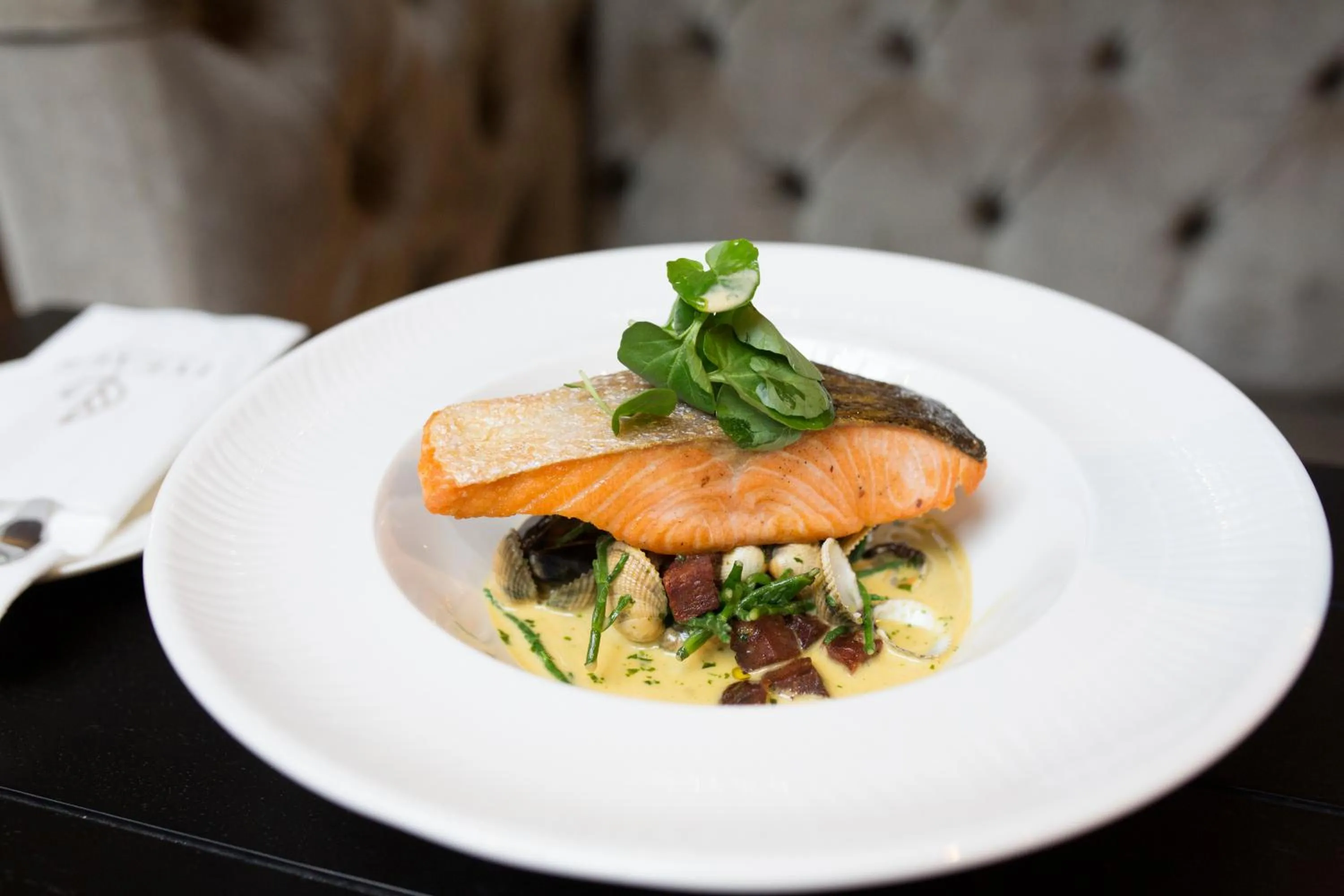 Food and drinks in Iveagh Garden Hotel