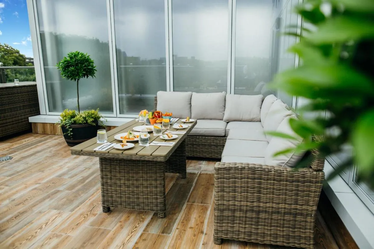 Balcony/Terrace in Iveagh Garden Hotel