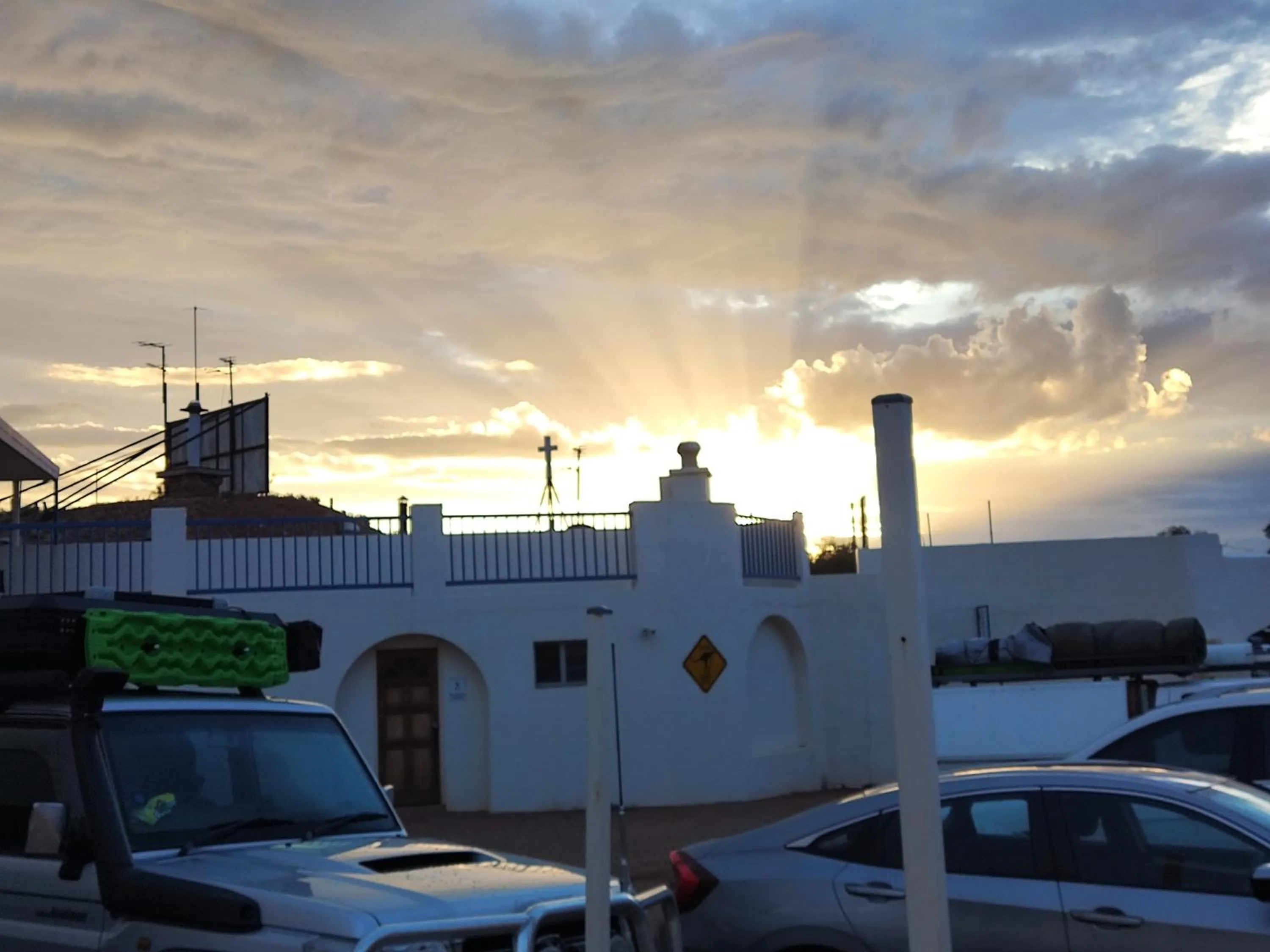 Radeka Downunder Underground Motel